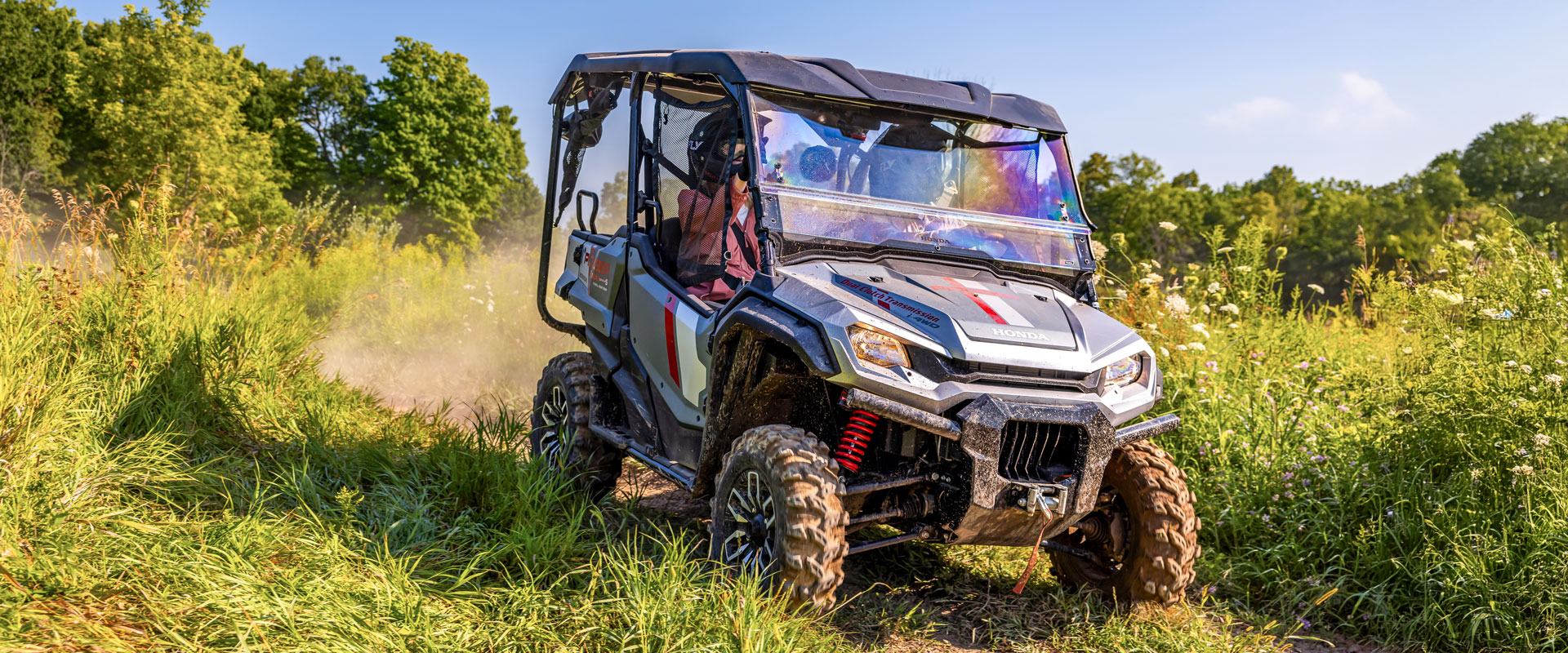 Pioneer-1000-5-SE-Gray_MY25_09381_rt