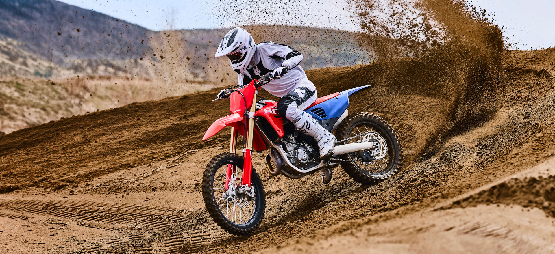 crf-hero-banner-v2-dt