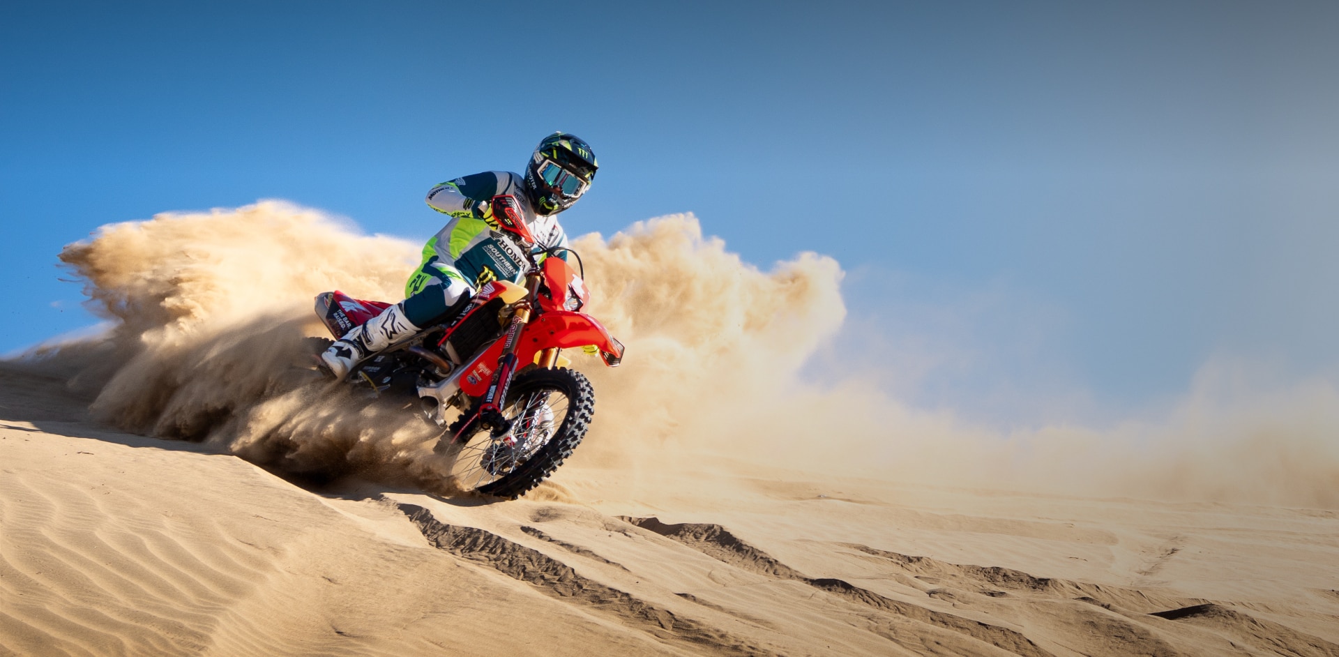 032926-SanFelipe250-SLR-Team-HPH-Desktop-1920x942-Headline-Right