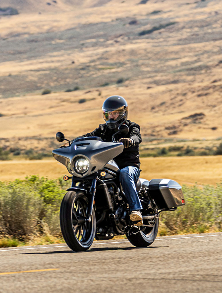 Rebel_1100T-774x1024