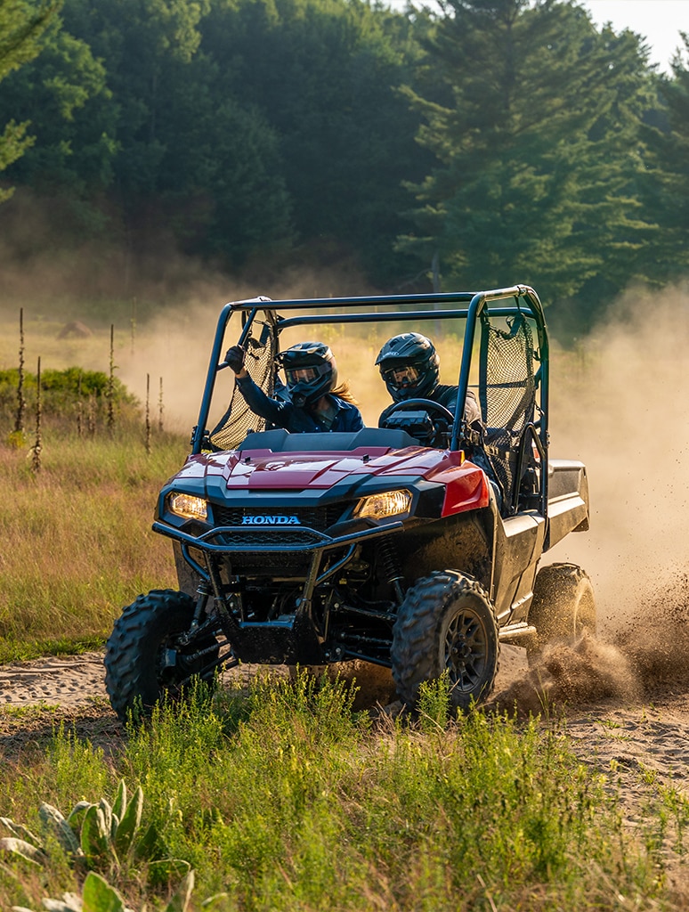 2025-Pioneer-700-nav-tile-774x1024