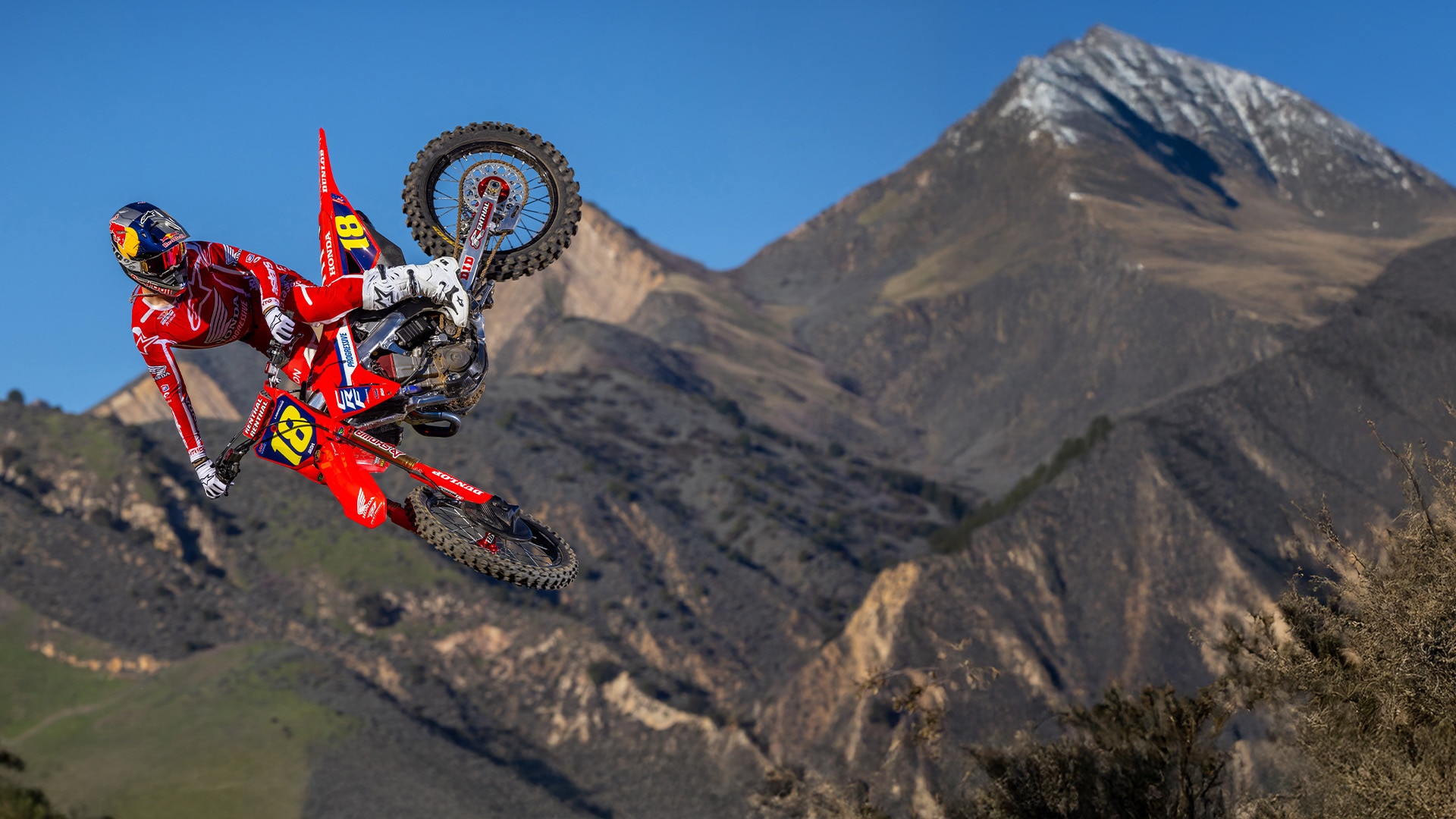 2026-CRF450R-racing-HP-1920x1080