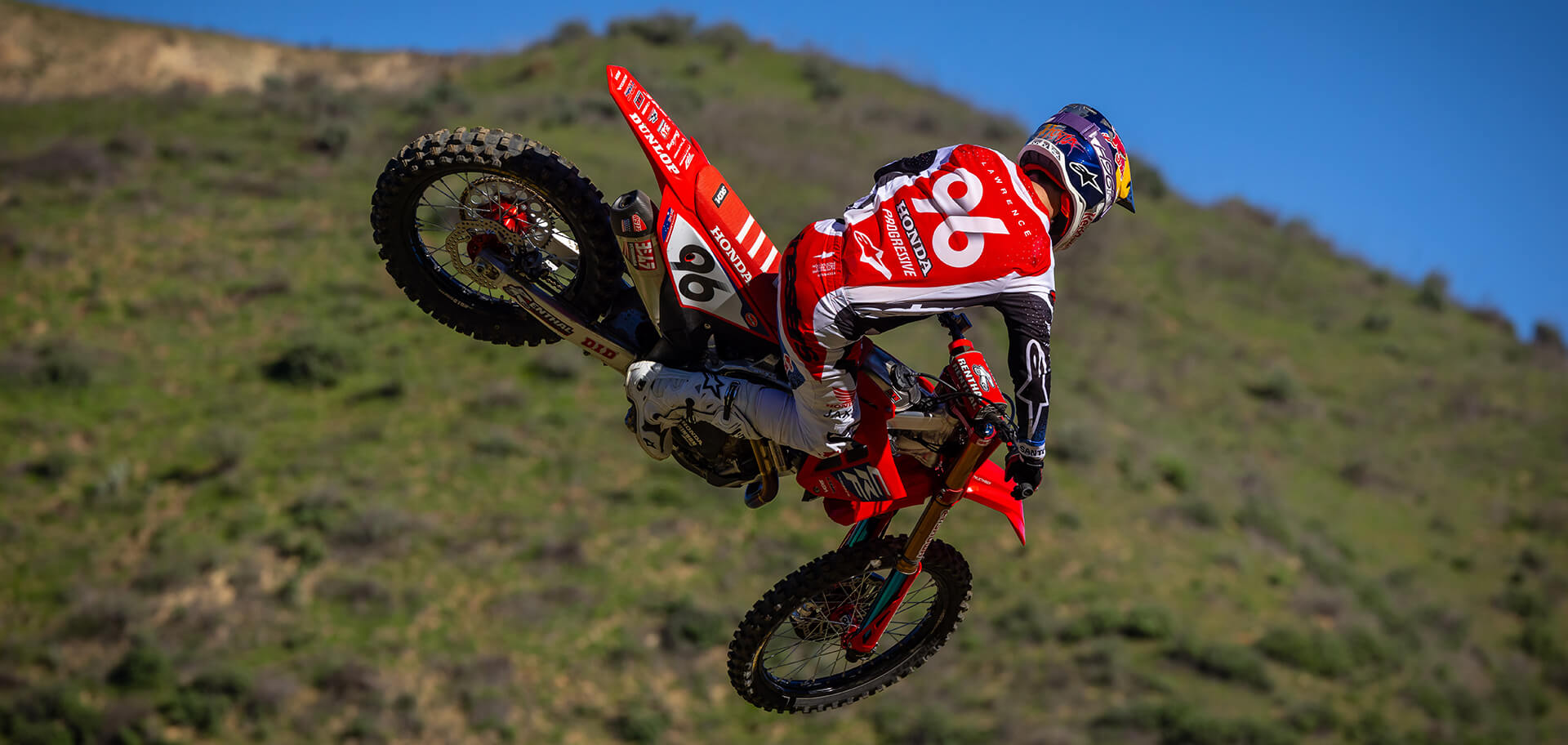 2026-hunter-lawrence-expanding-gallery-1