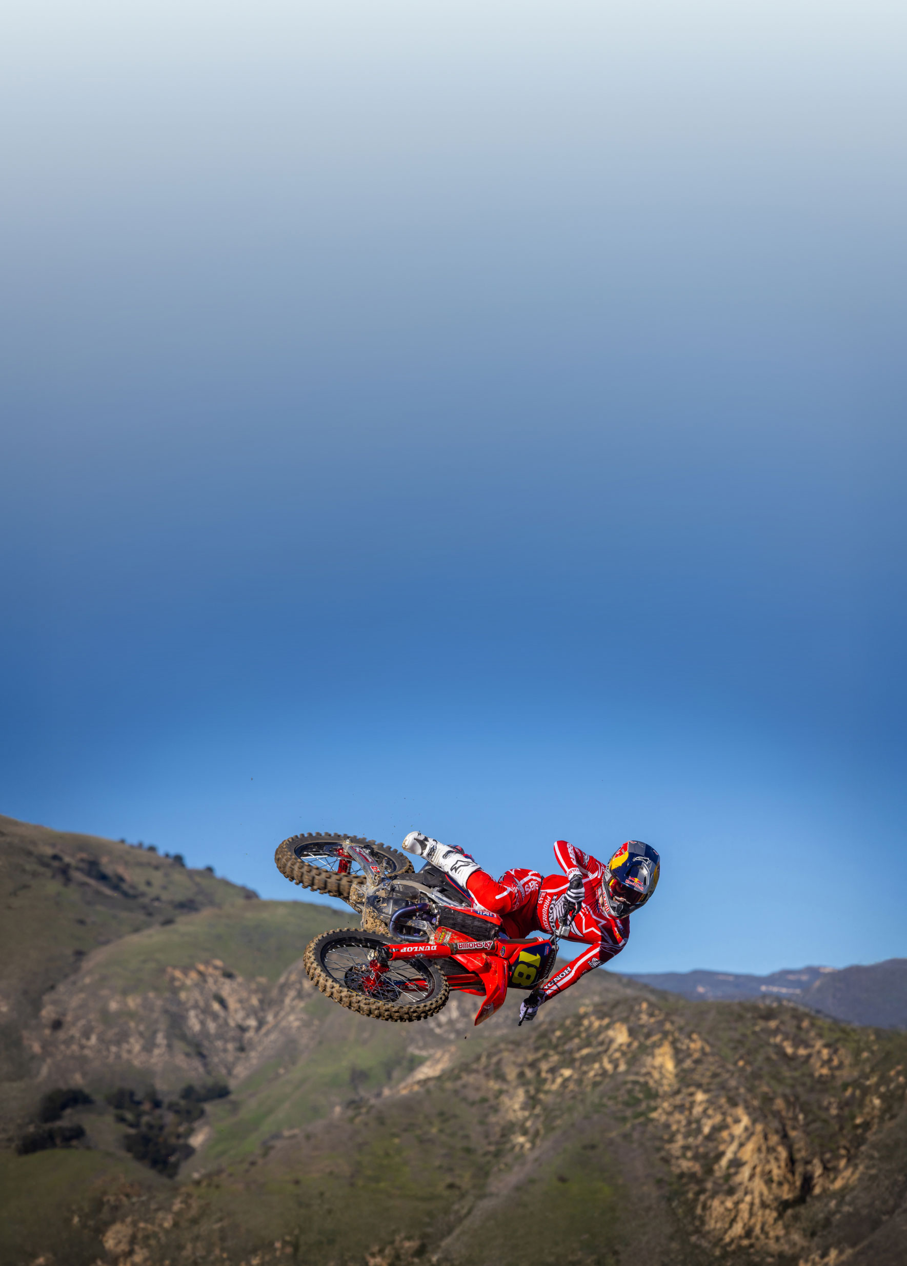 2026-MXSX-Team-Page-background-image