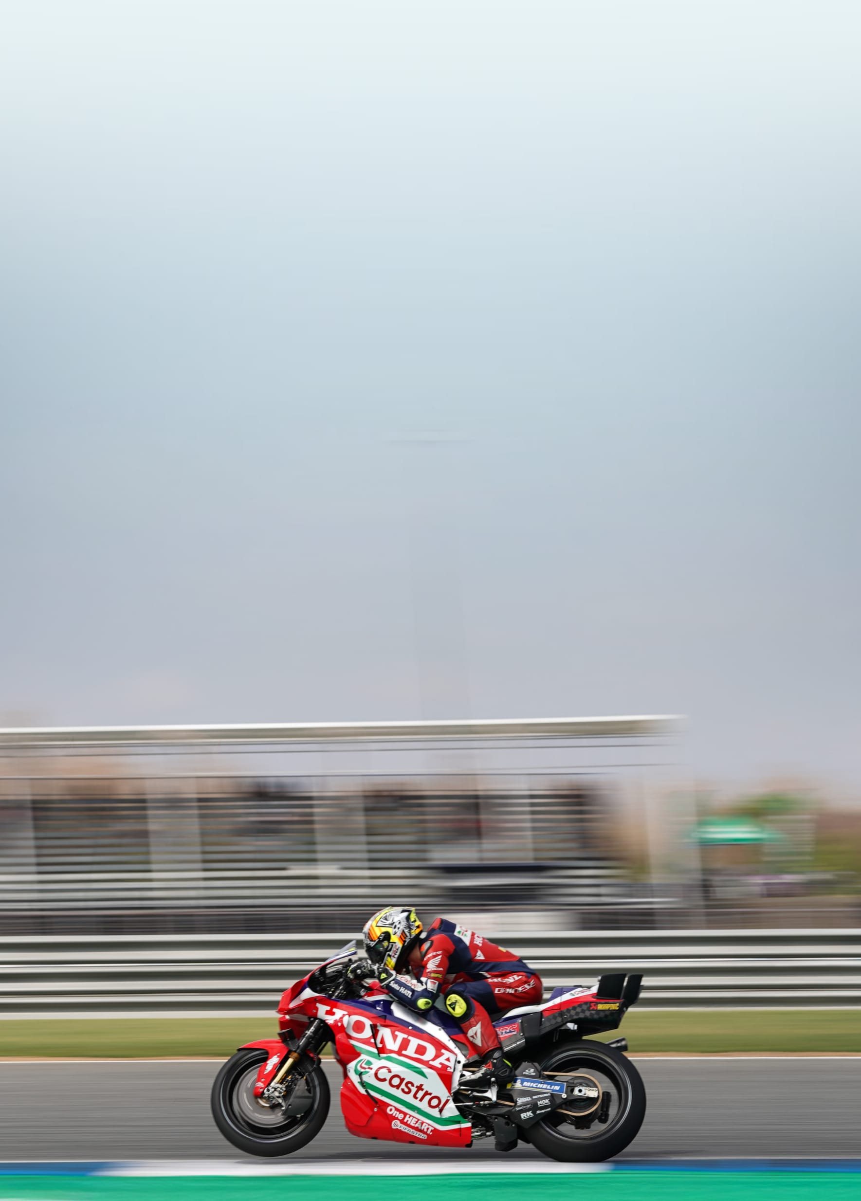 moto-gp-racing-team-option-1-desktop