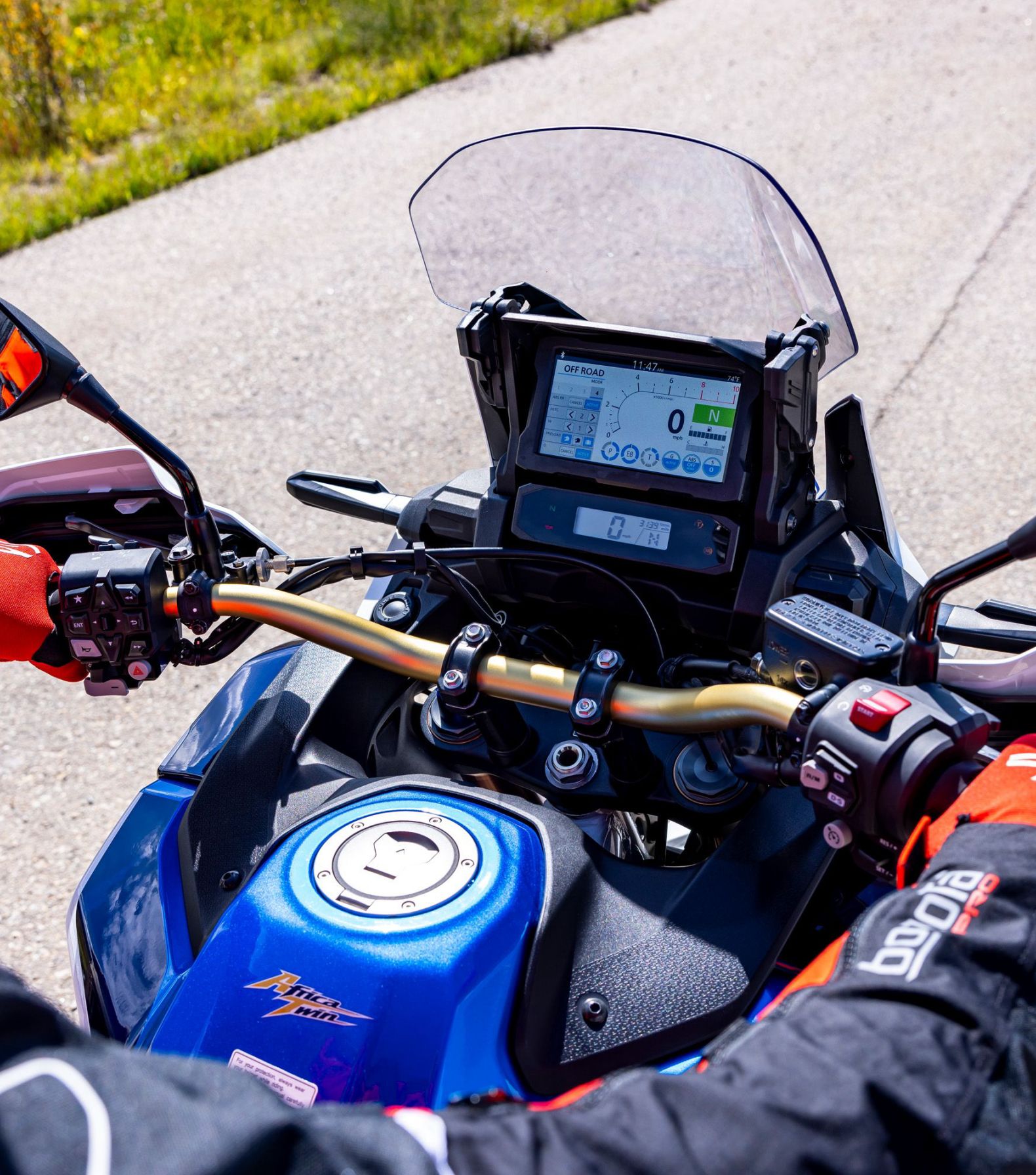 TFT touchscreen display