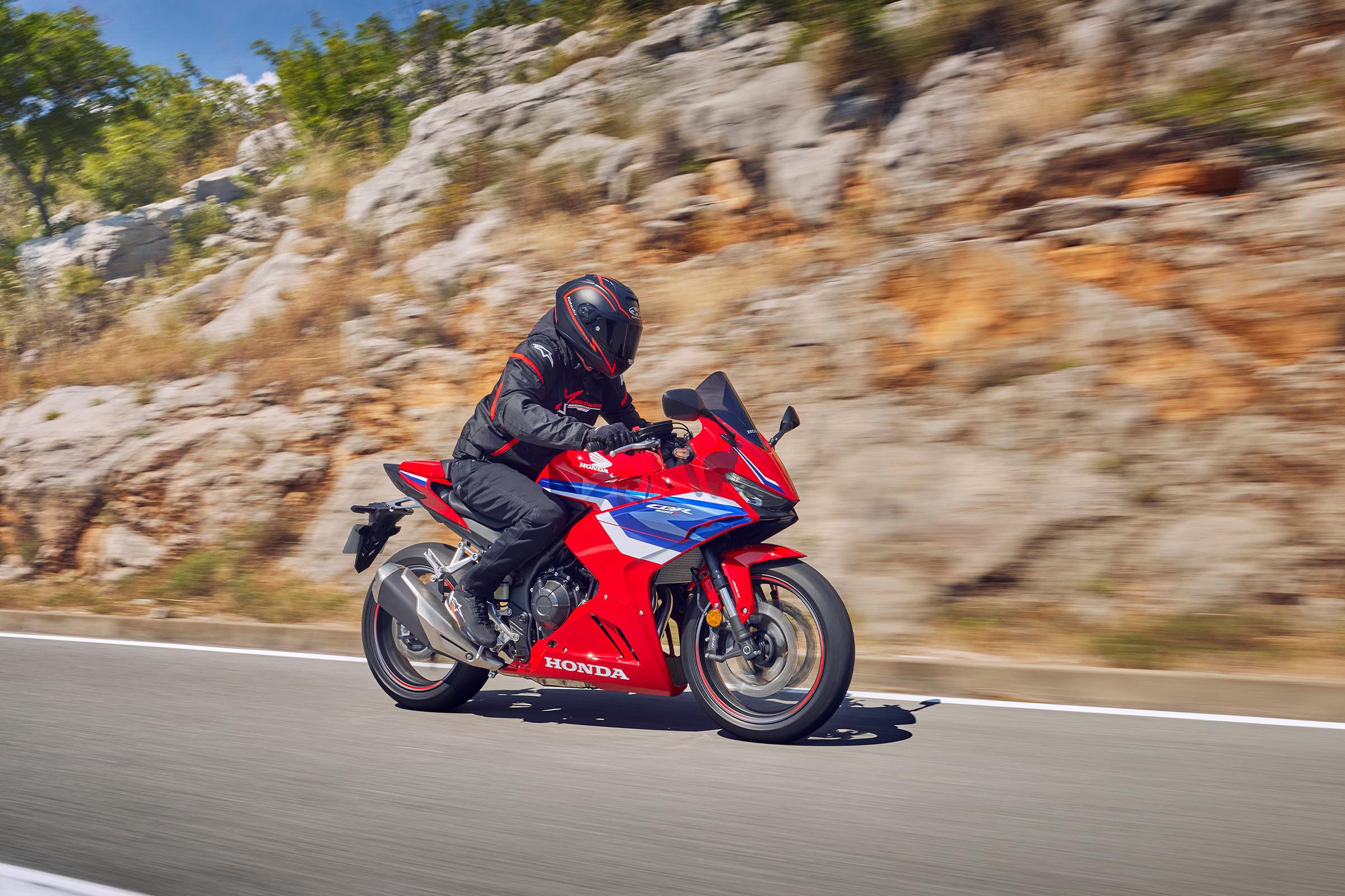 2026-CBR500R-gallery-03