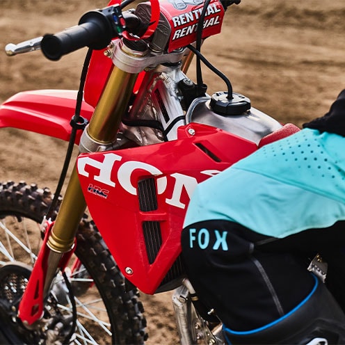 CRF250R lower seat narrower body