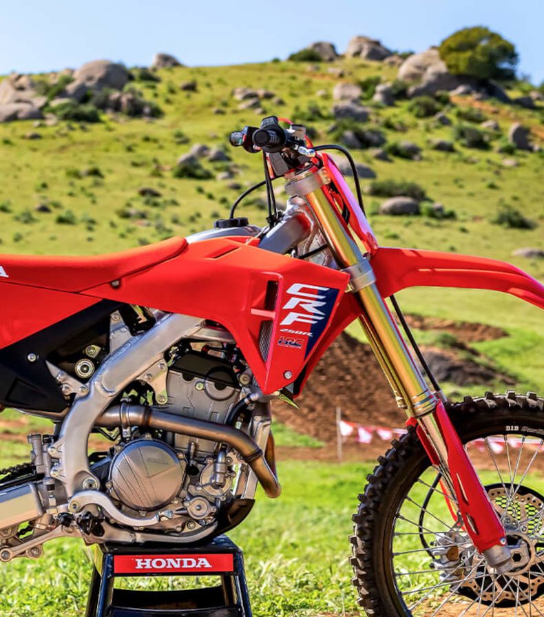 CRF250R higher-capacity radiator