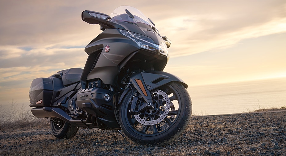 Gold Wing suspension feature