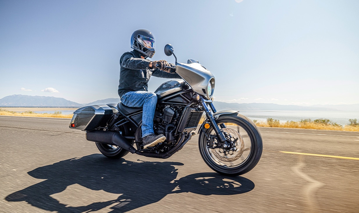 2025-Rebel-1100T-features-Rider-triangle-1236x736
