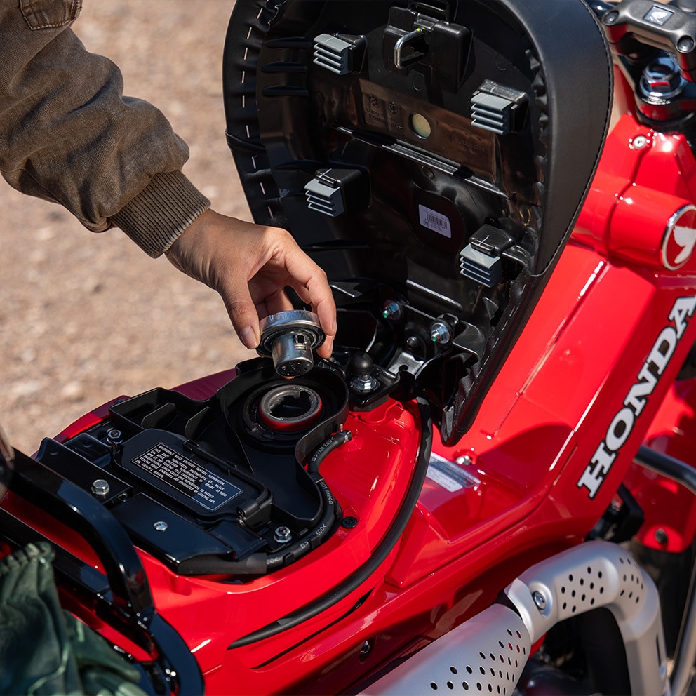 Trail125 underseat fuel tank
