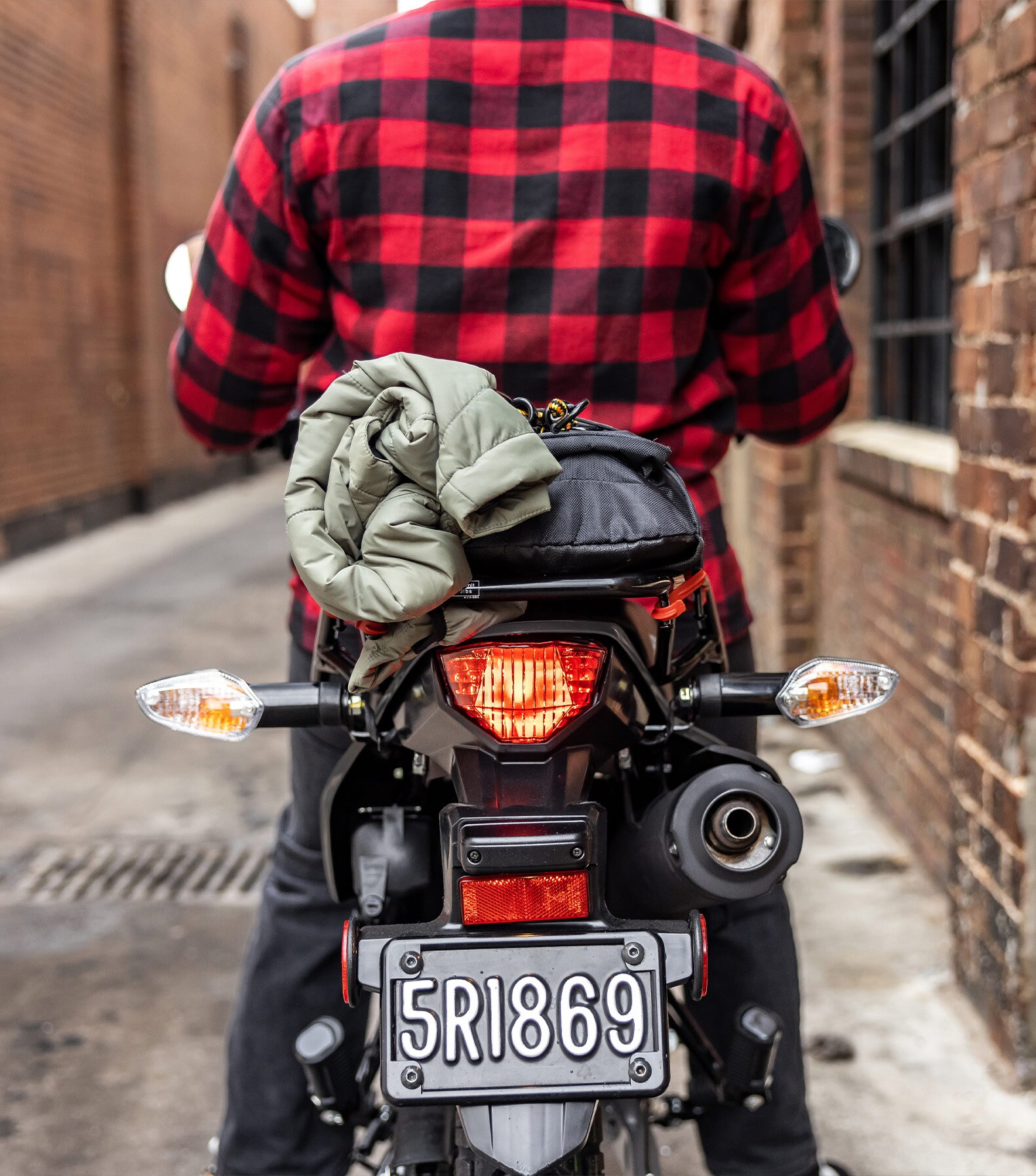 XR150L street-legal features