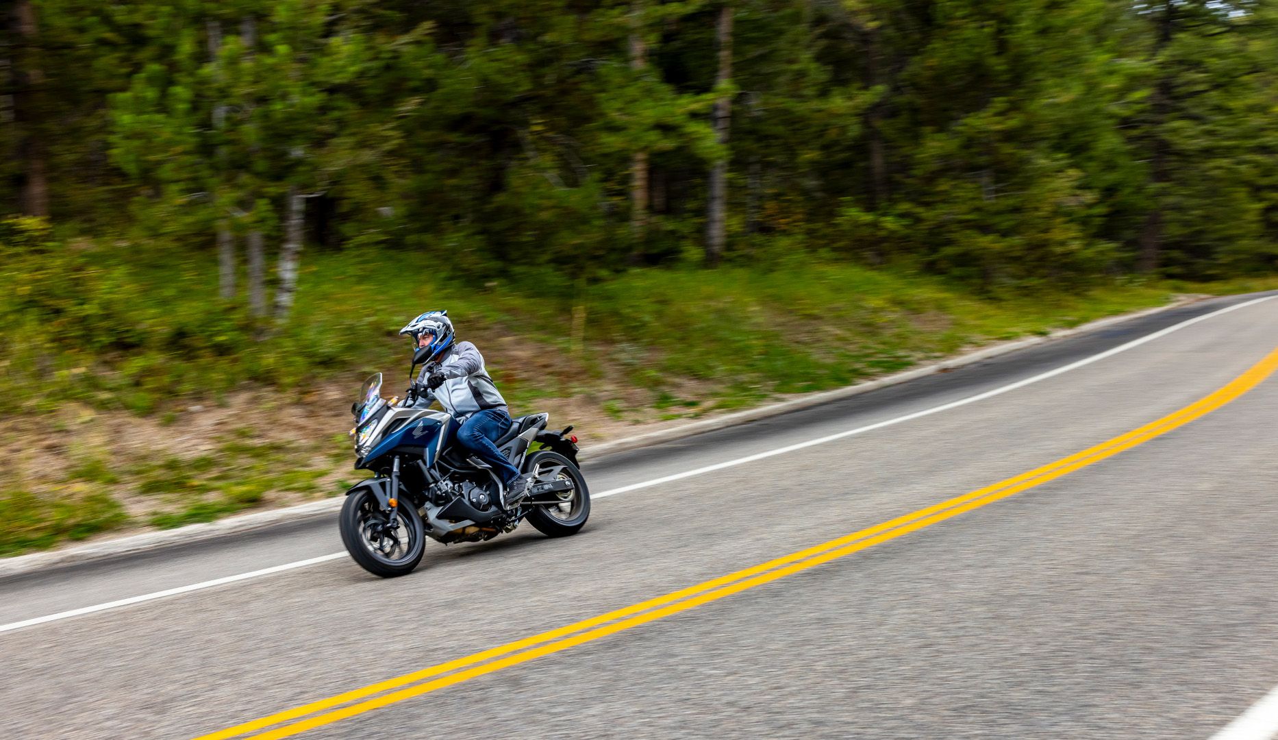 2024-nc750x-gallery-07