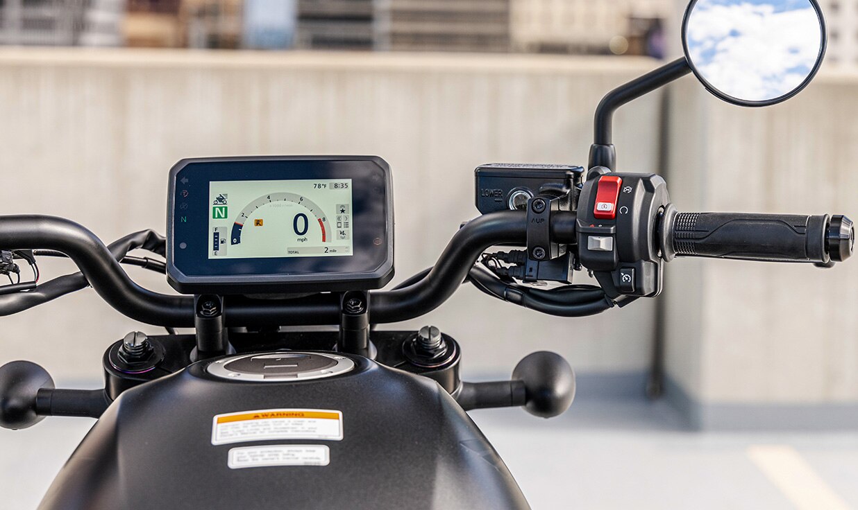 New Five-Inch TFT Instruments