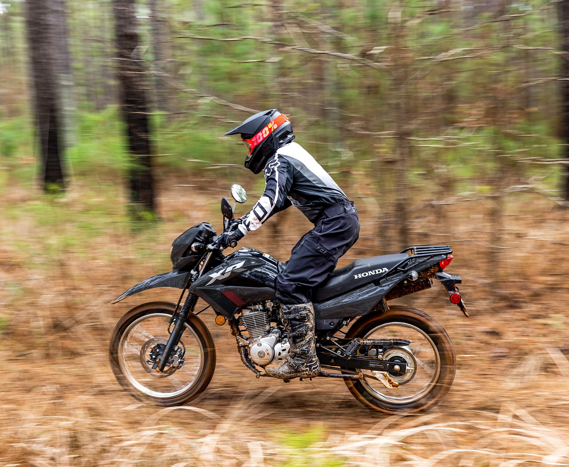 2025-XR150L-2024-XR150L-Gallery-01-1850x1518-1850x1518