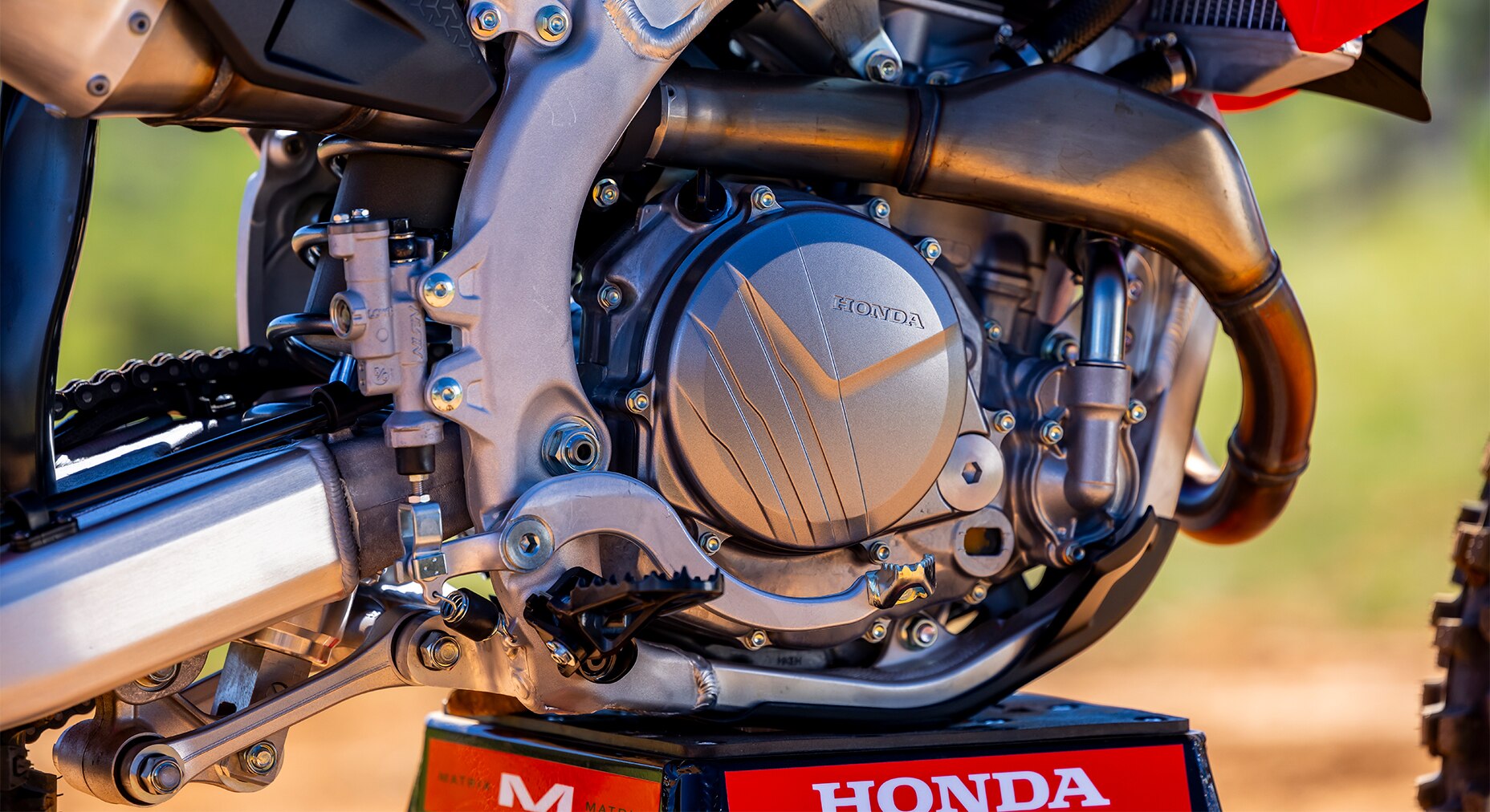 13.5:1 compression ratio