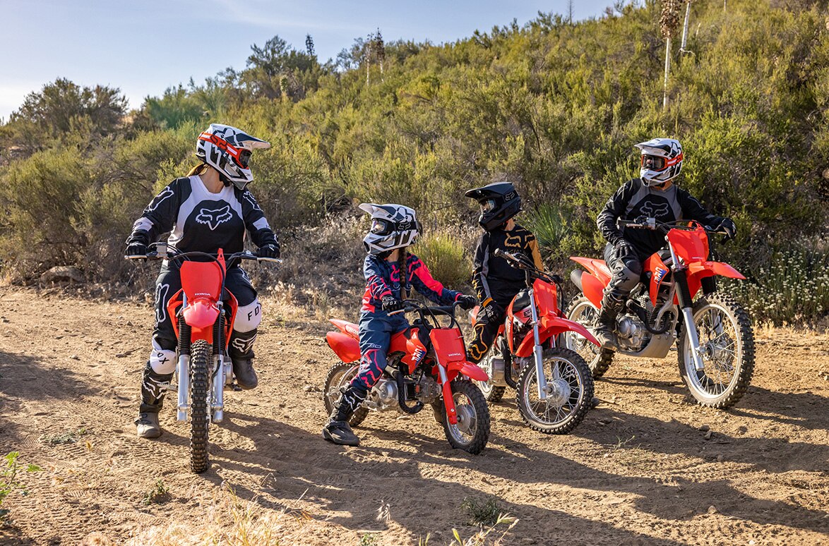 2025-crf50f-gallery-06