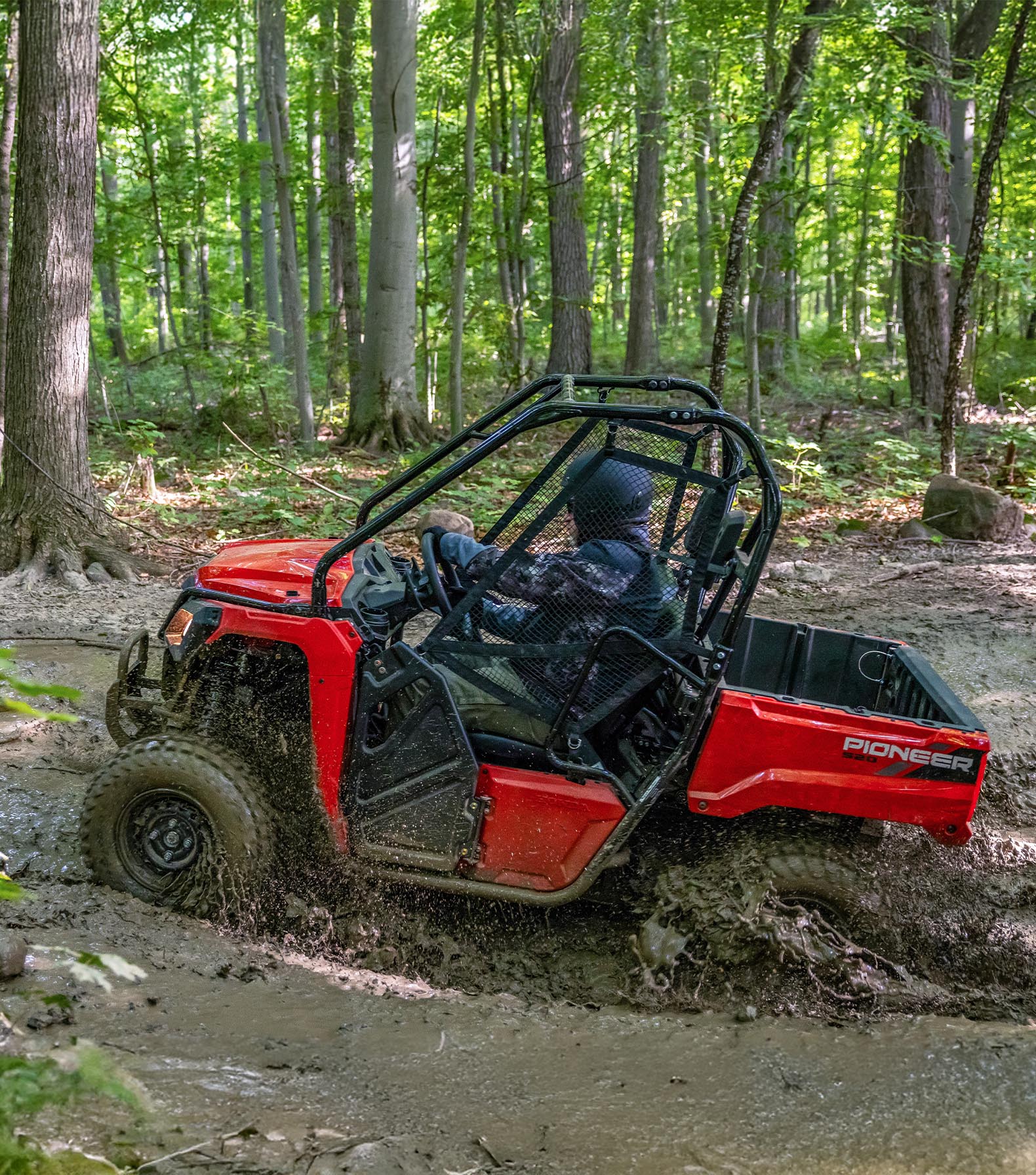 2025-Pioneer-520-Compact-50-inch-width-and-TraxLok-2WD-4WD