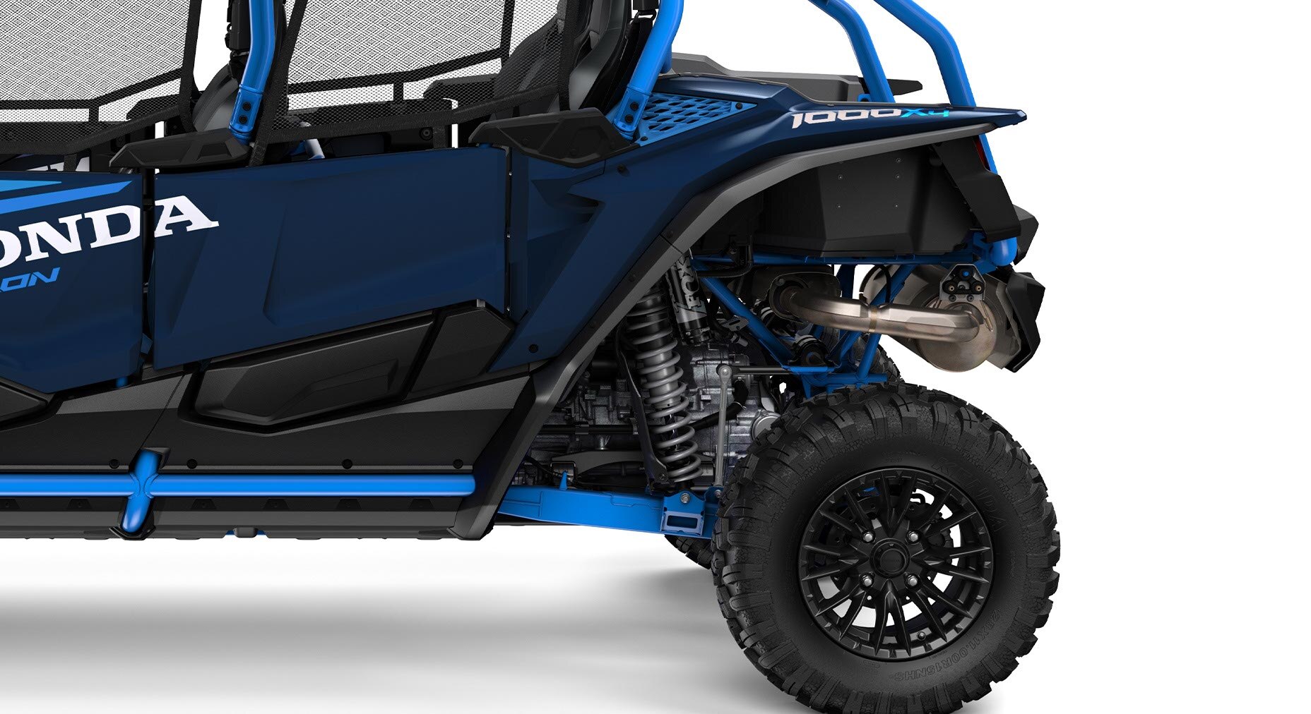 Powerful 999cc twin-cylinder engine