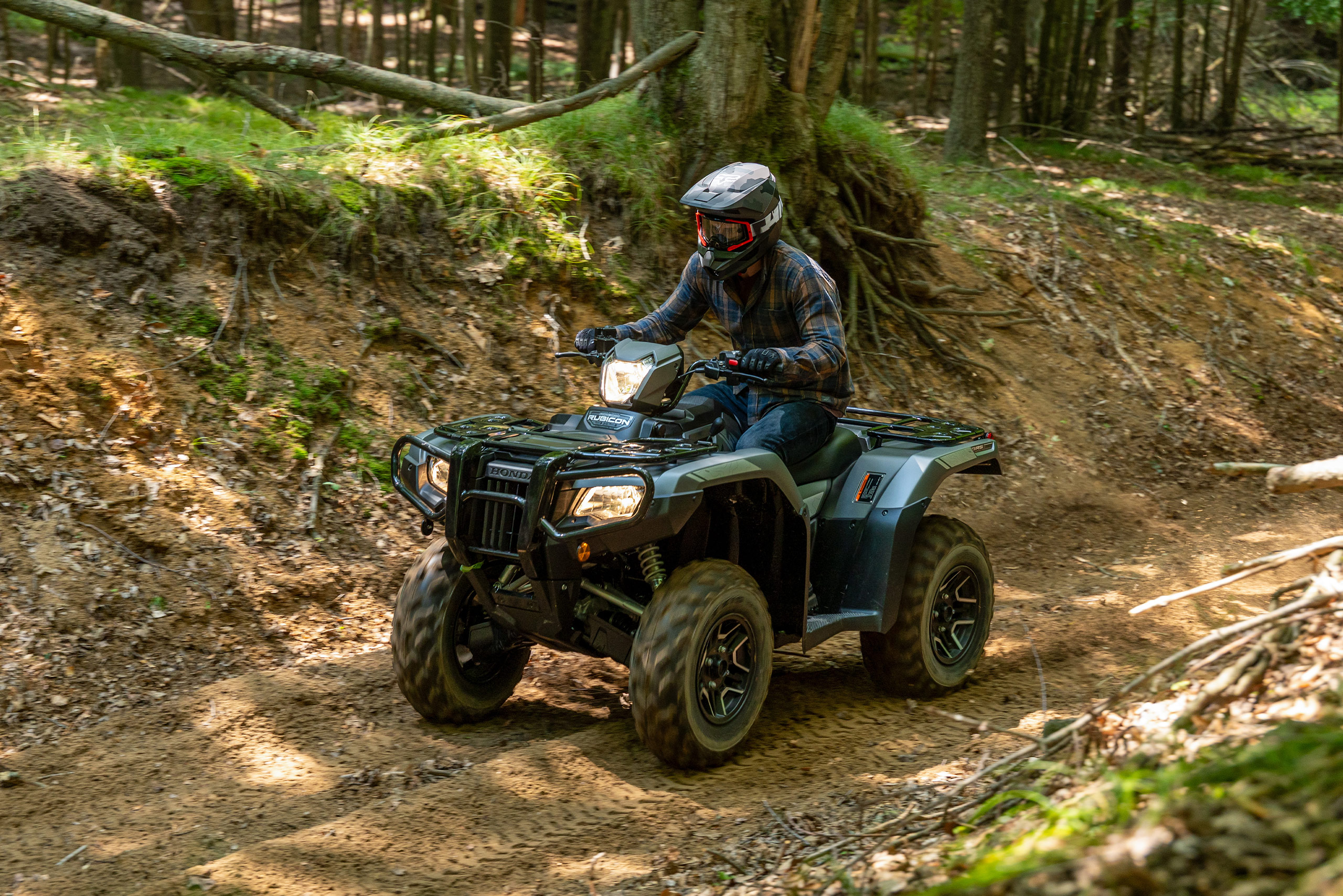 2026-FourTrax-Foreman-Rubicon-4x4-gallery-06