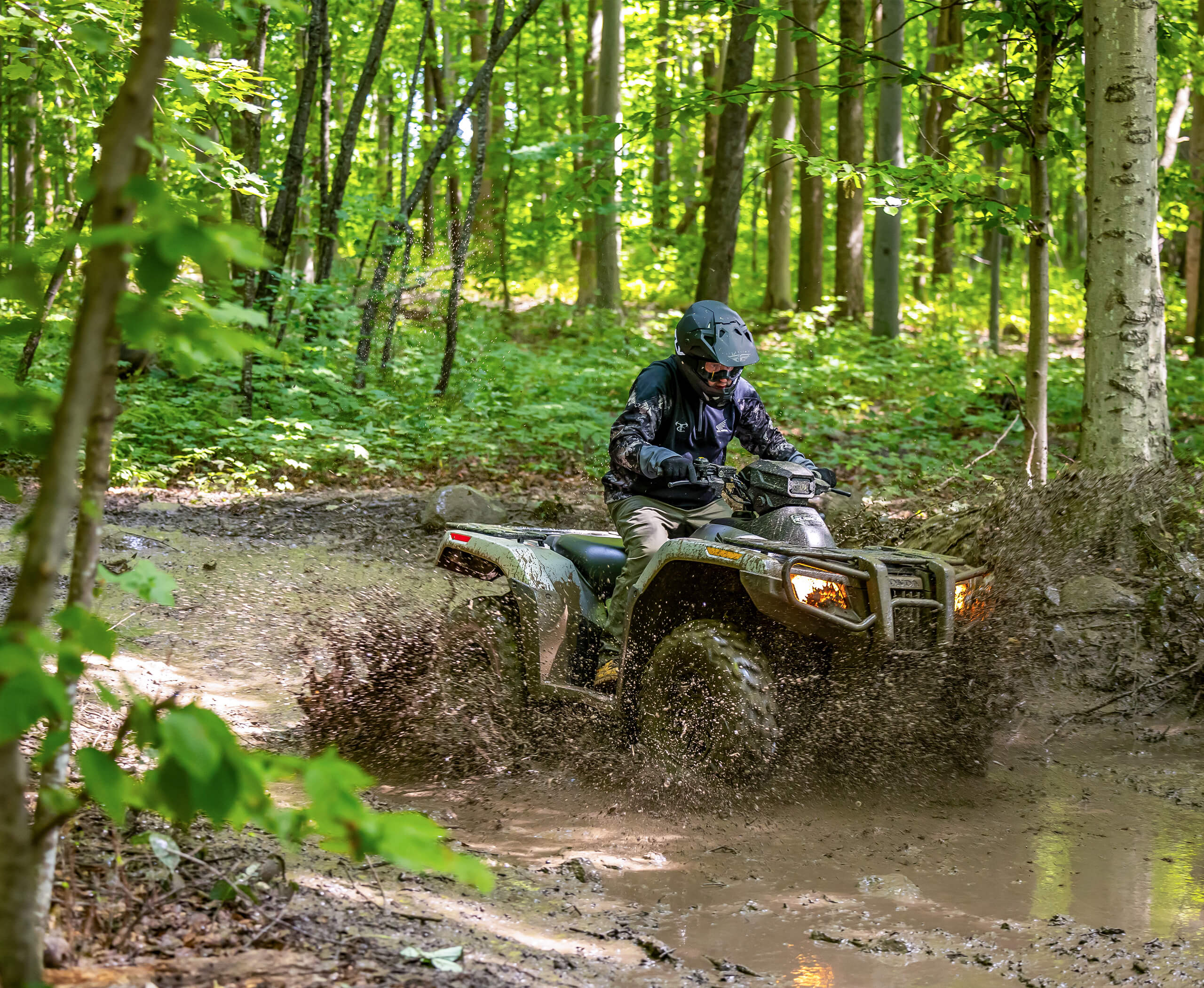 2026-FourTrax-Rubicon-700-4x4-Automatic-gallery-01