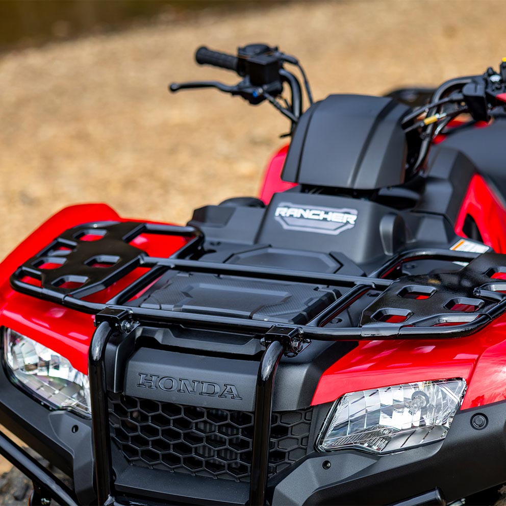 1.9-liter front utility box