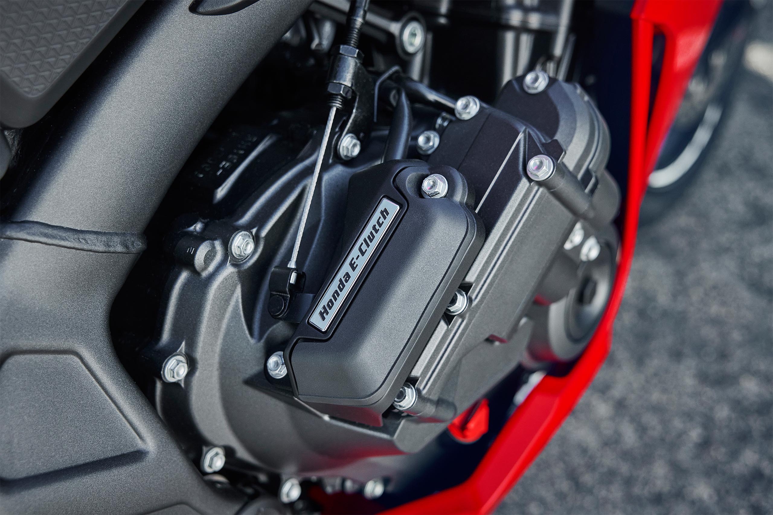 2025-CBR650R-gallery-02