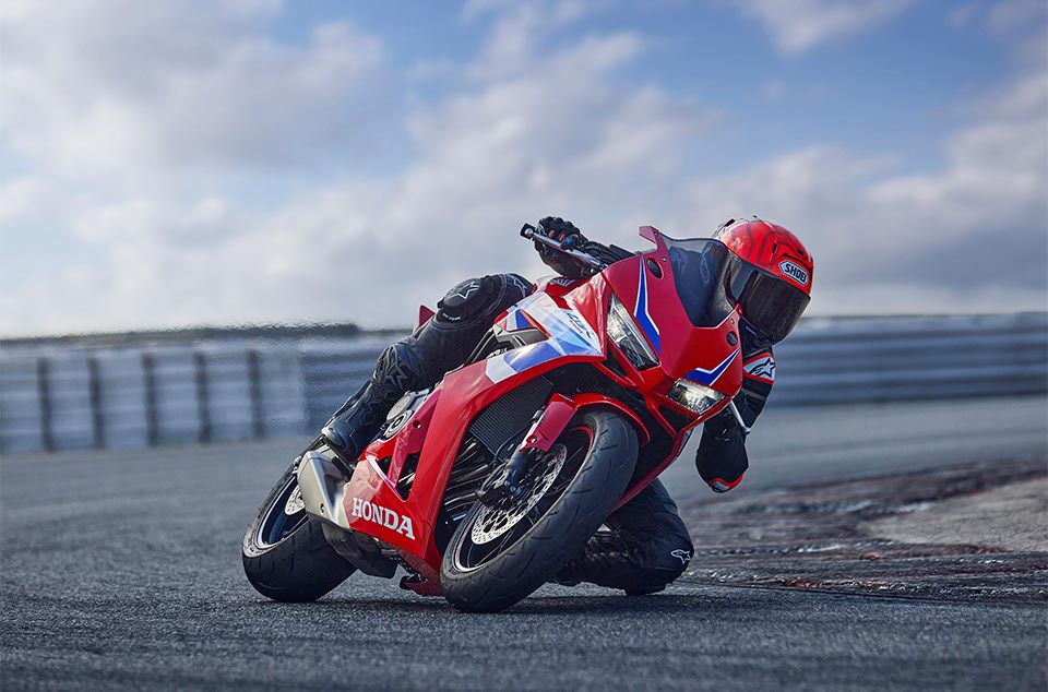 2025-CBR650R-gallery-05