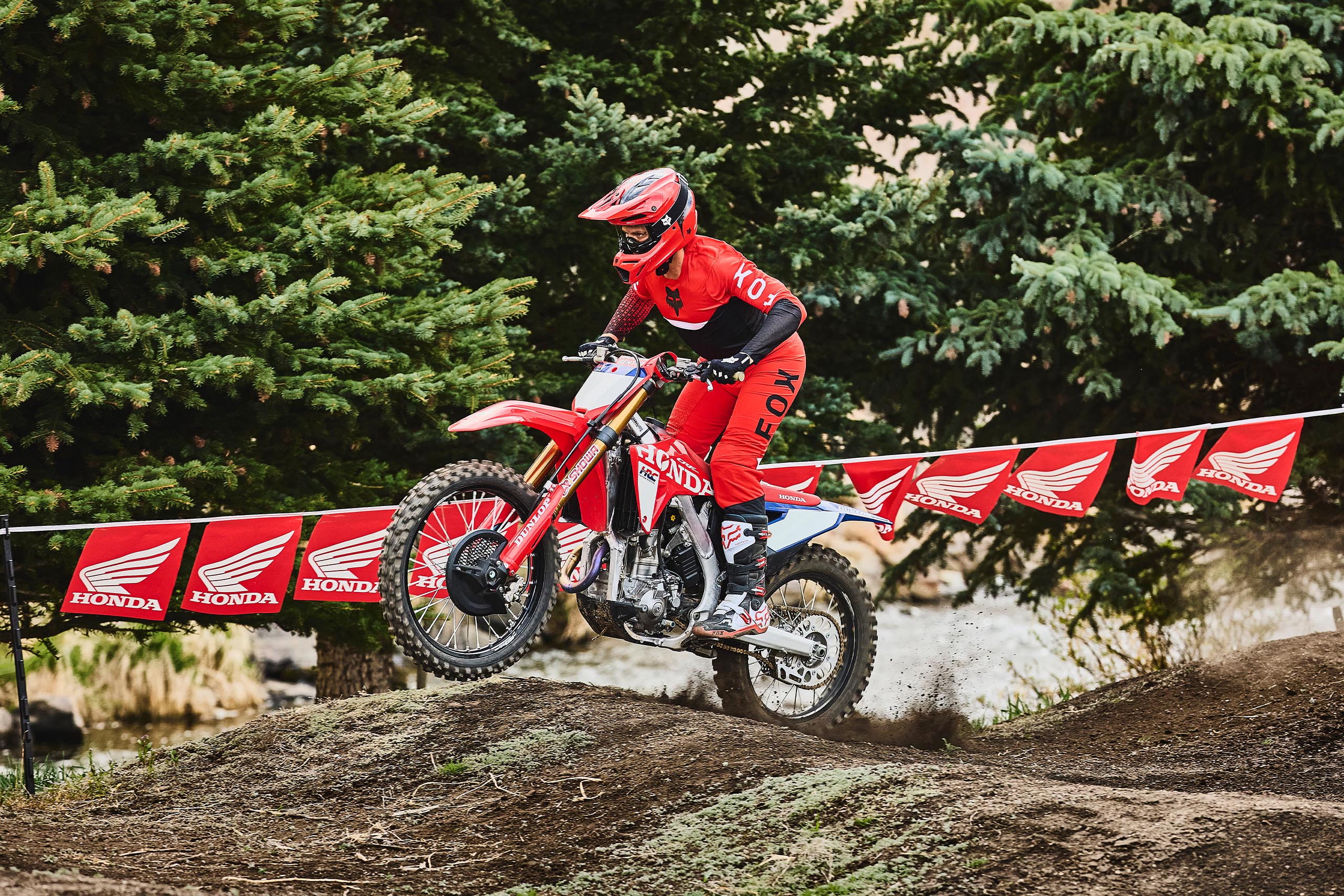 2027-CRF250R-gallery-06
