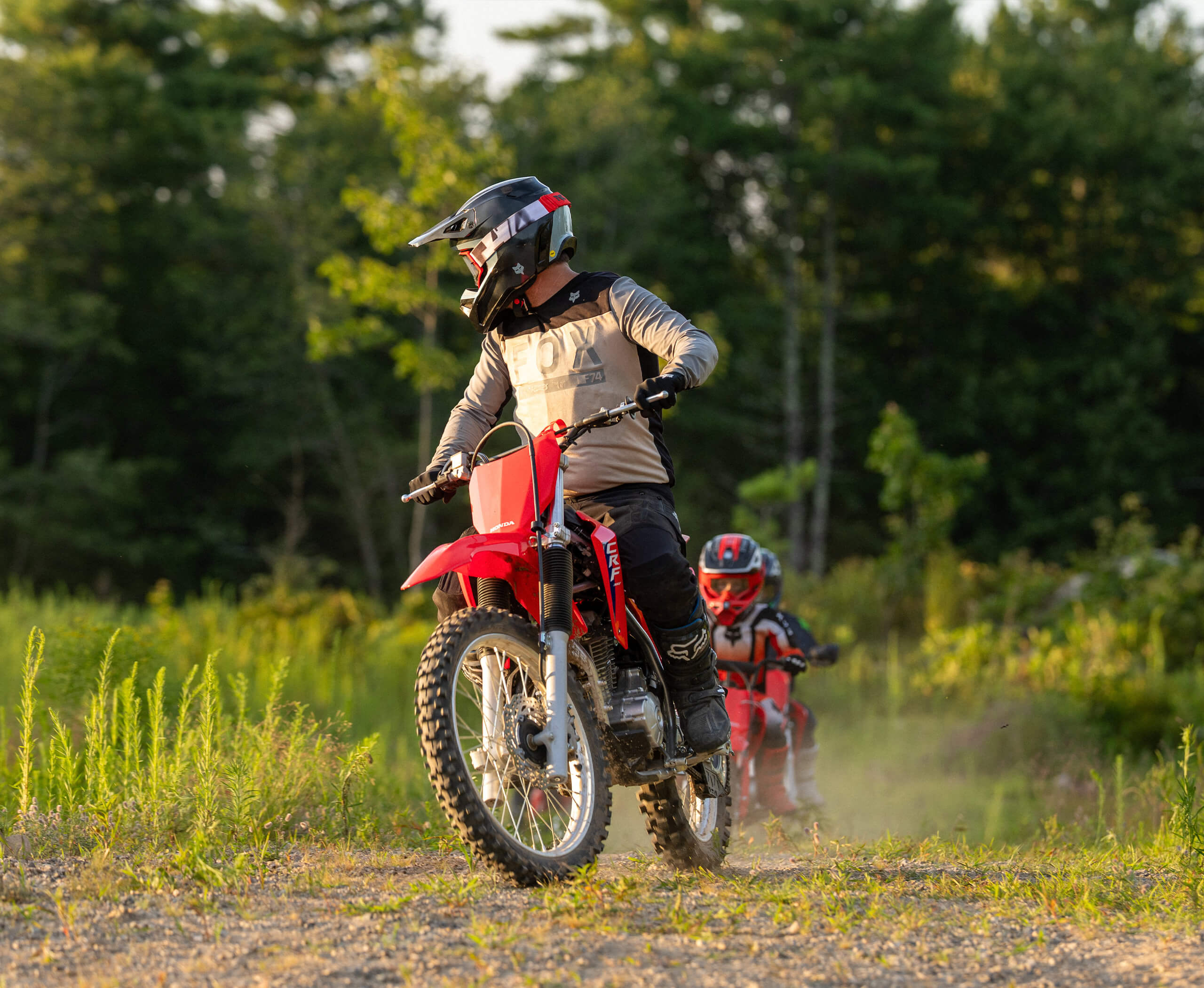 2026-CRF300F-gallery-05-2560x2101