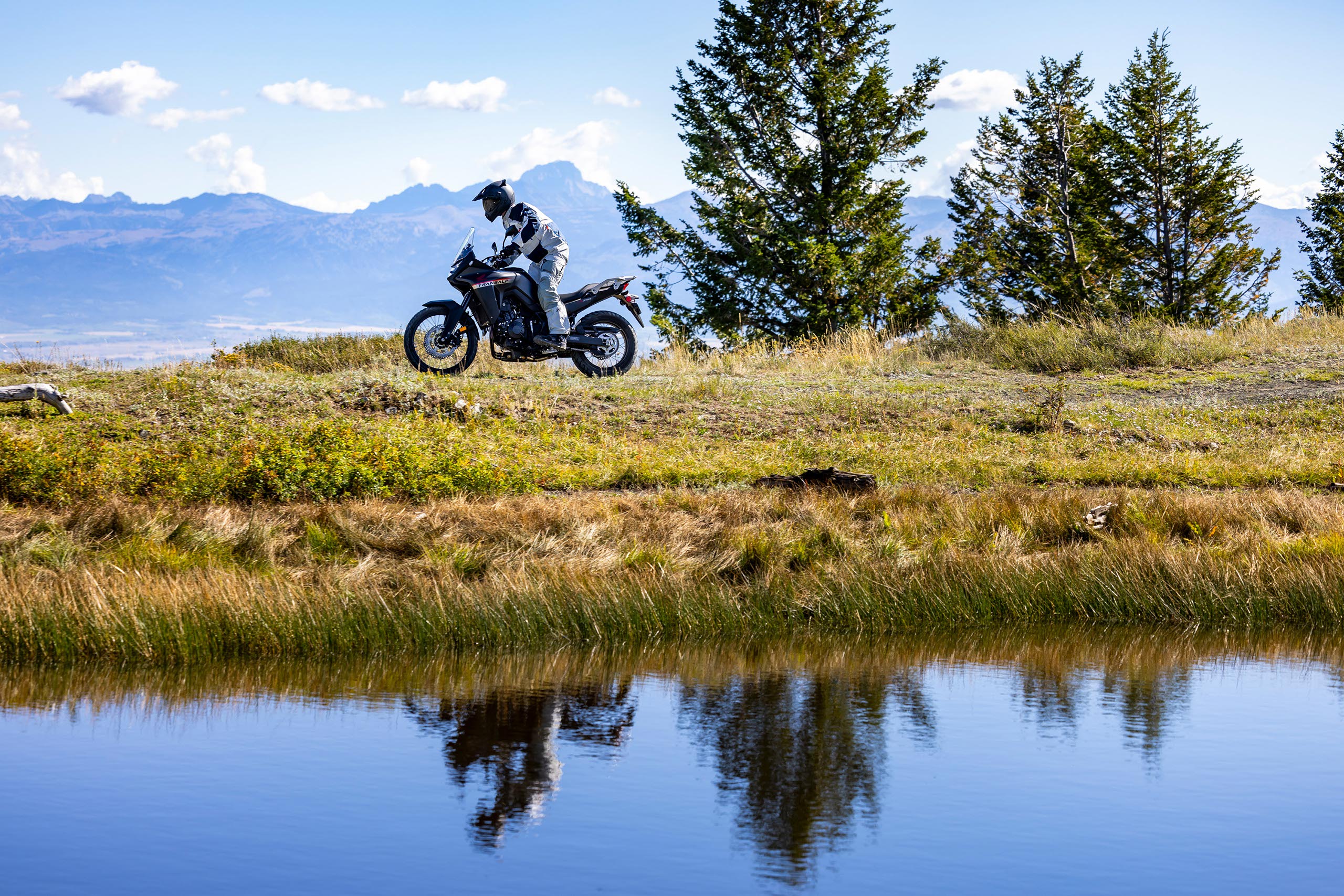 Honda motor adventure on sale