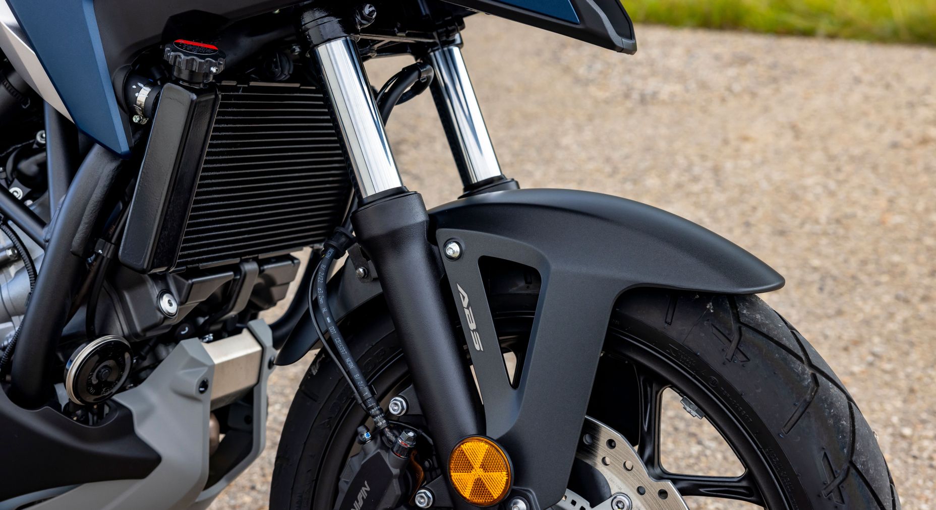 Front suspension