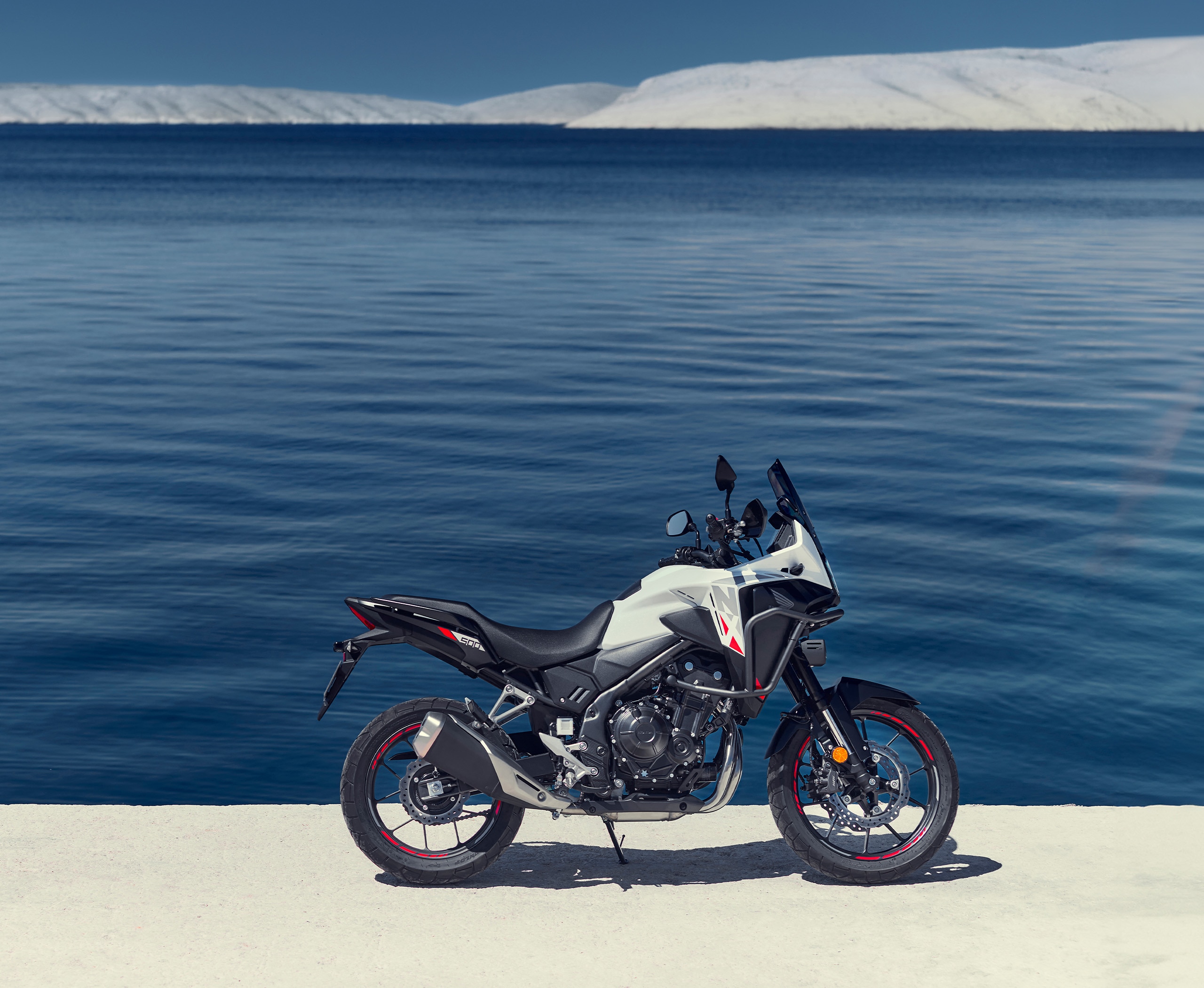 2025-NX500-gallery-01-2560x2101