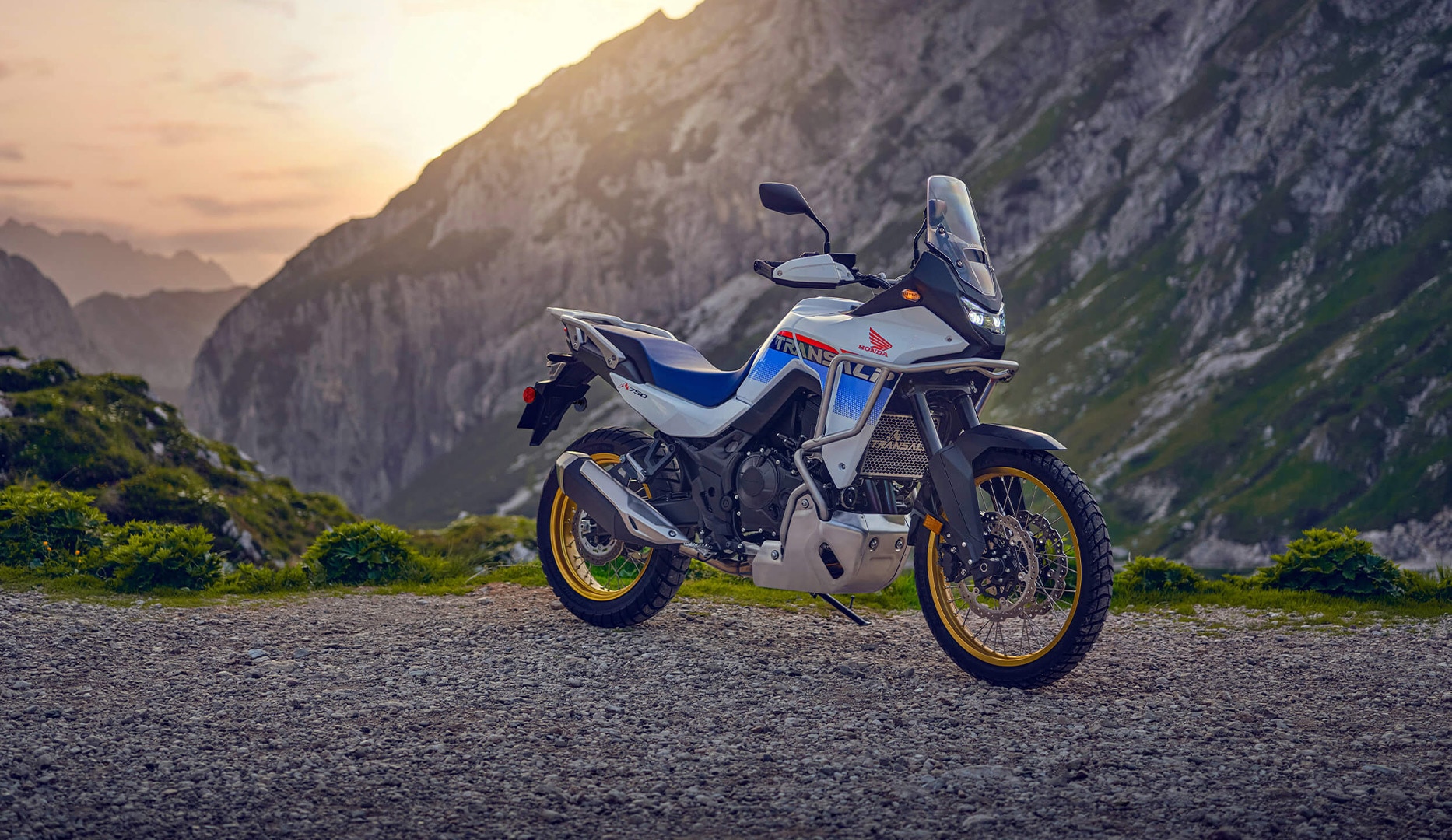 2025-Transalp-gallery-07-1866x1080