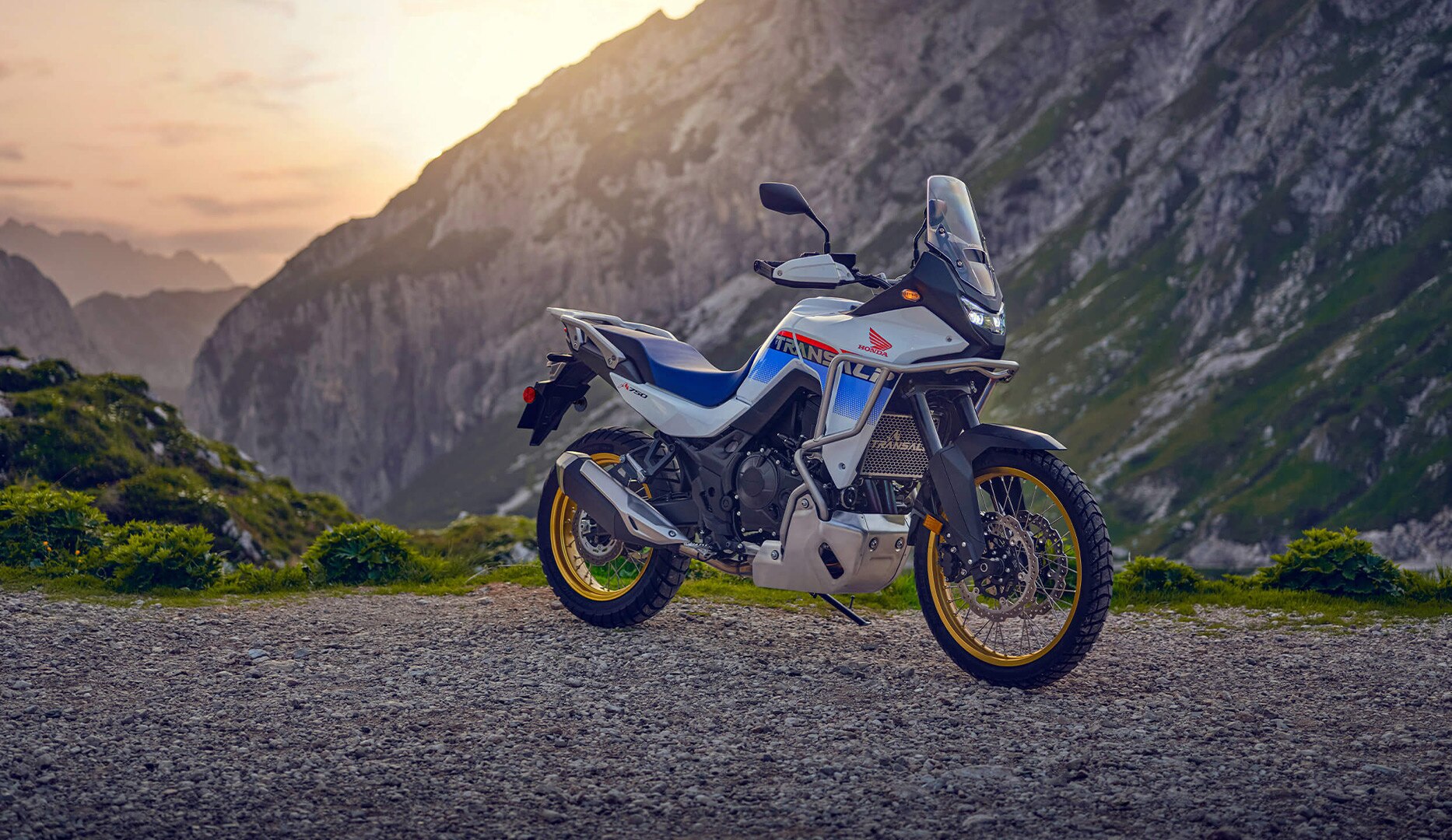 2025-Transalp-gallery-07-1866x1080