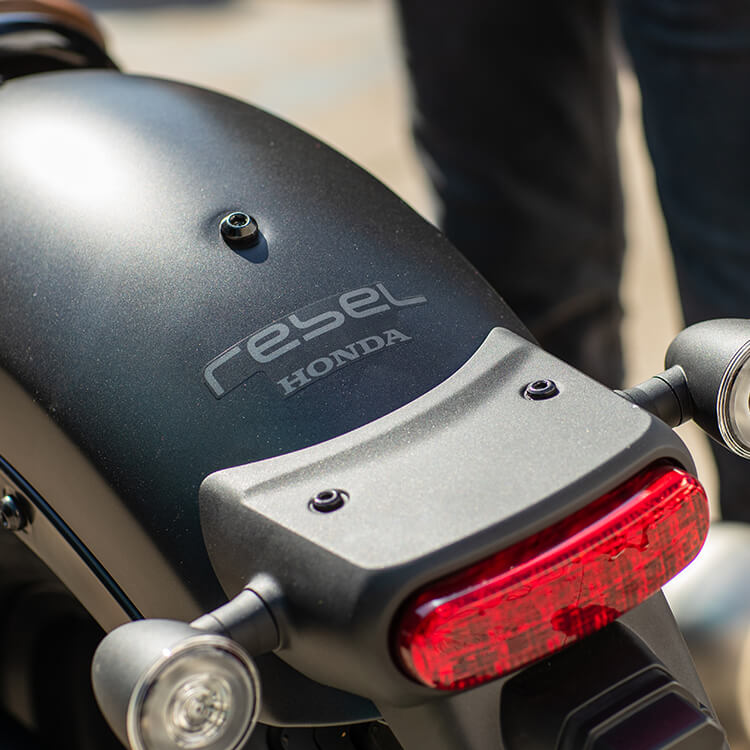 Gallery - Rebel 300 8
