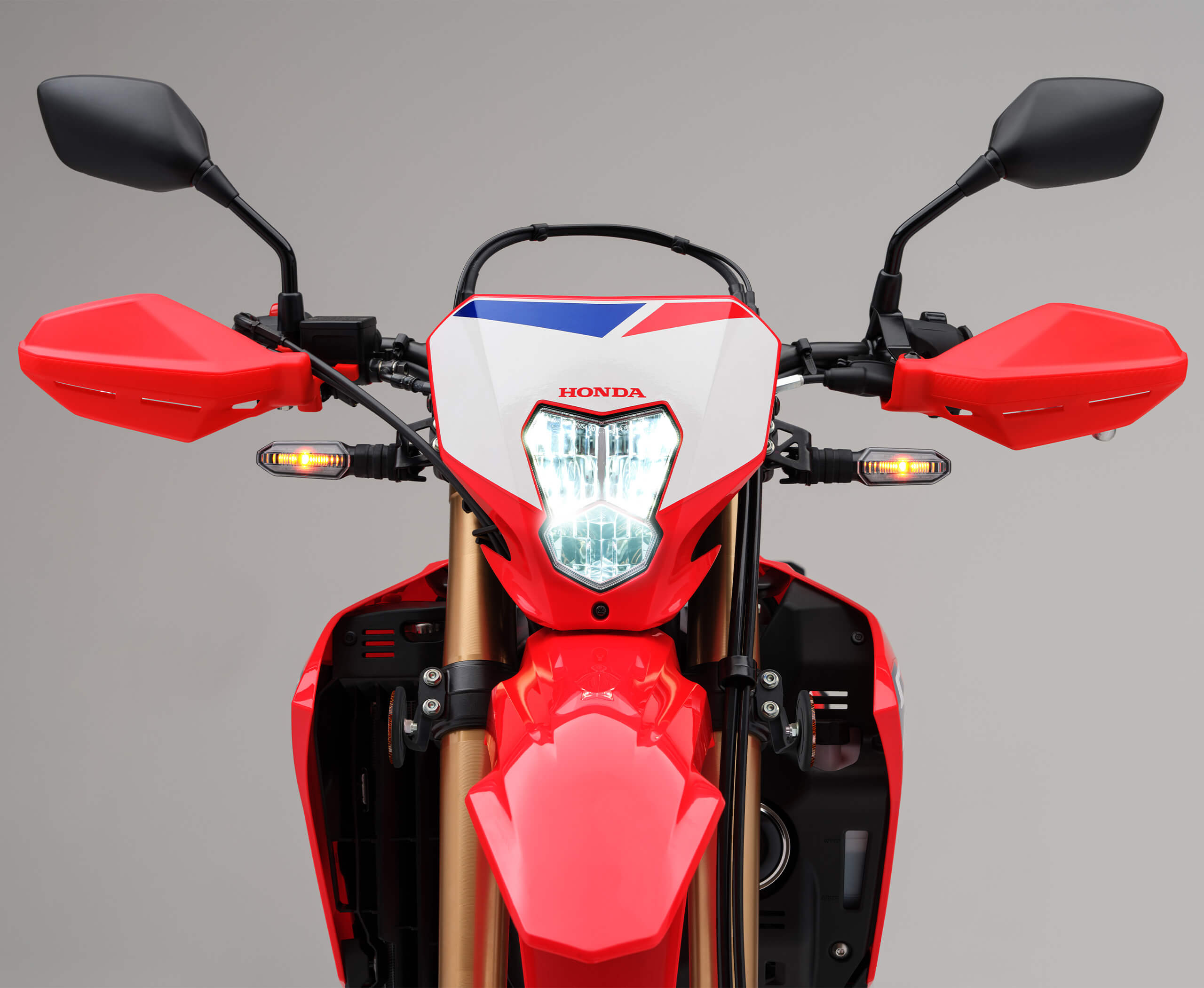 2025-CRF300L-gallery-05-2560x2101