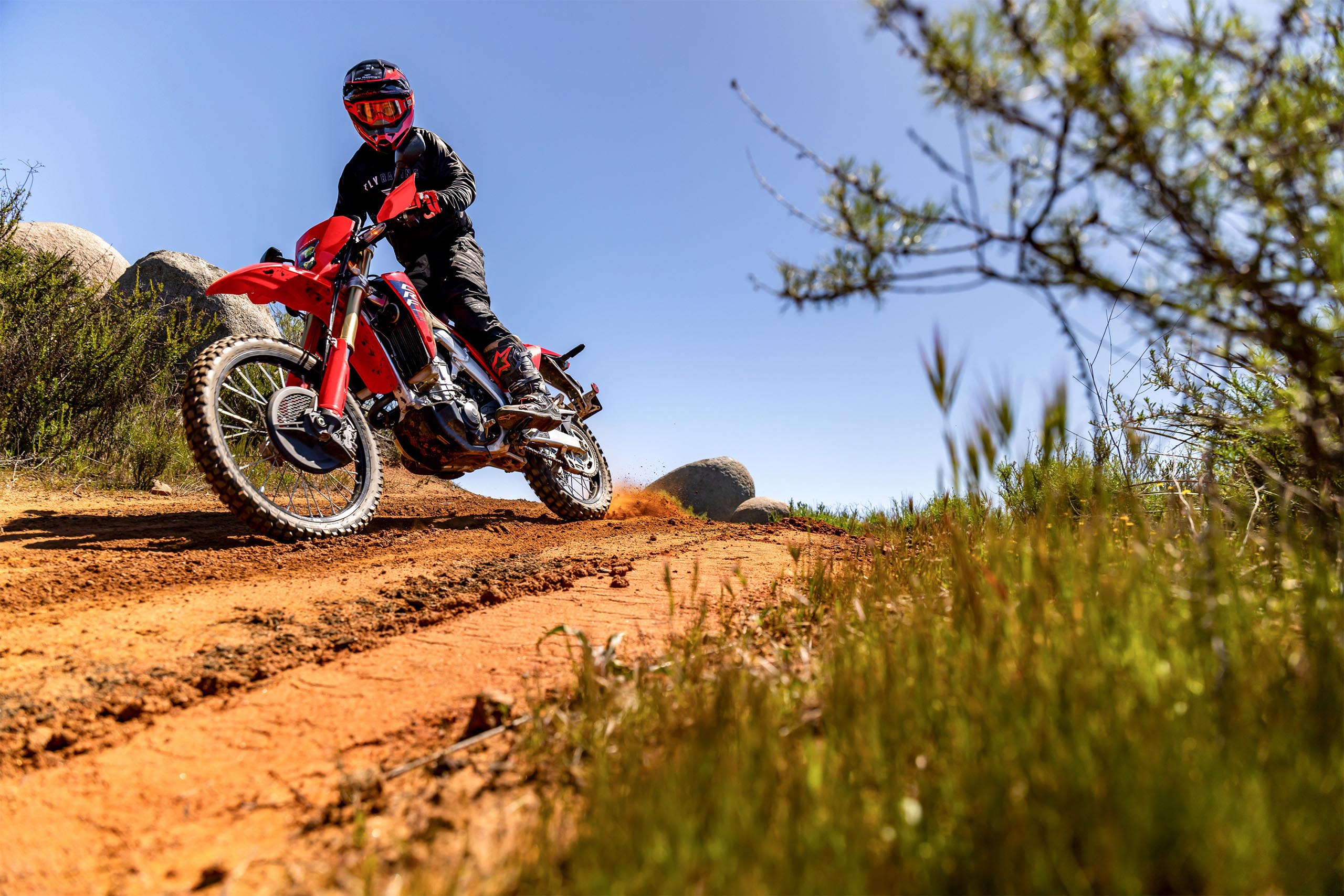 2025-crf450rl-gallery-03