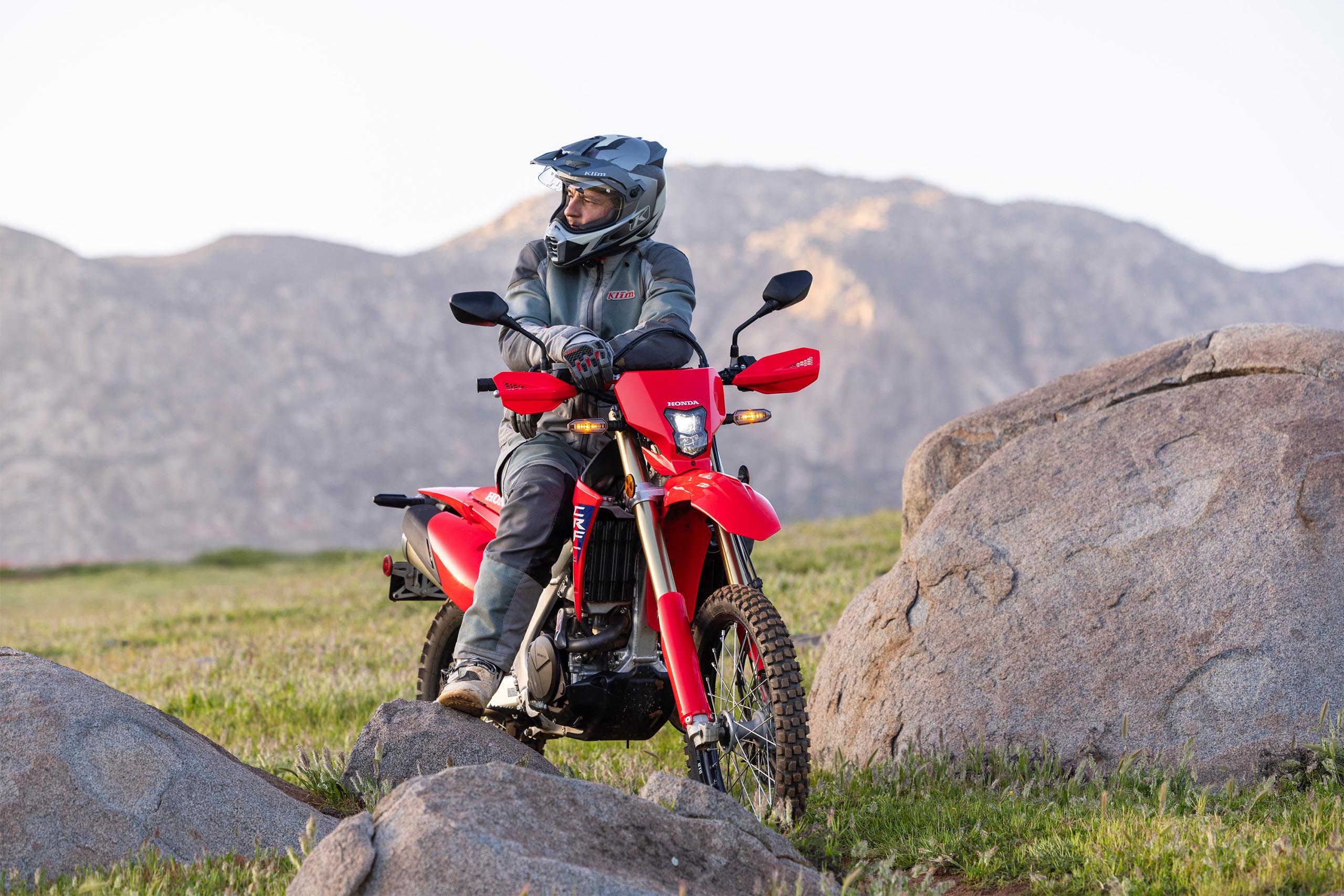 2025-crf450rl-gallery-04