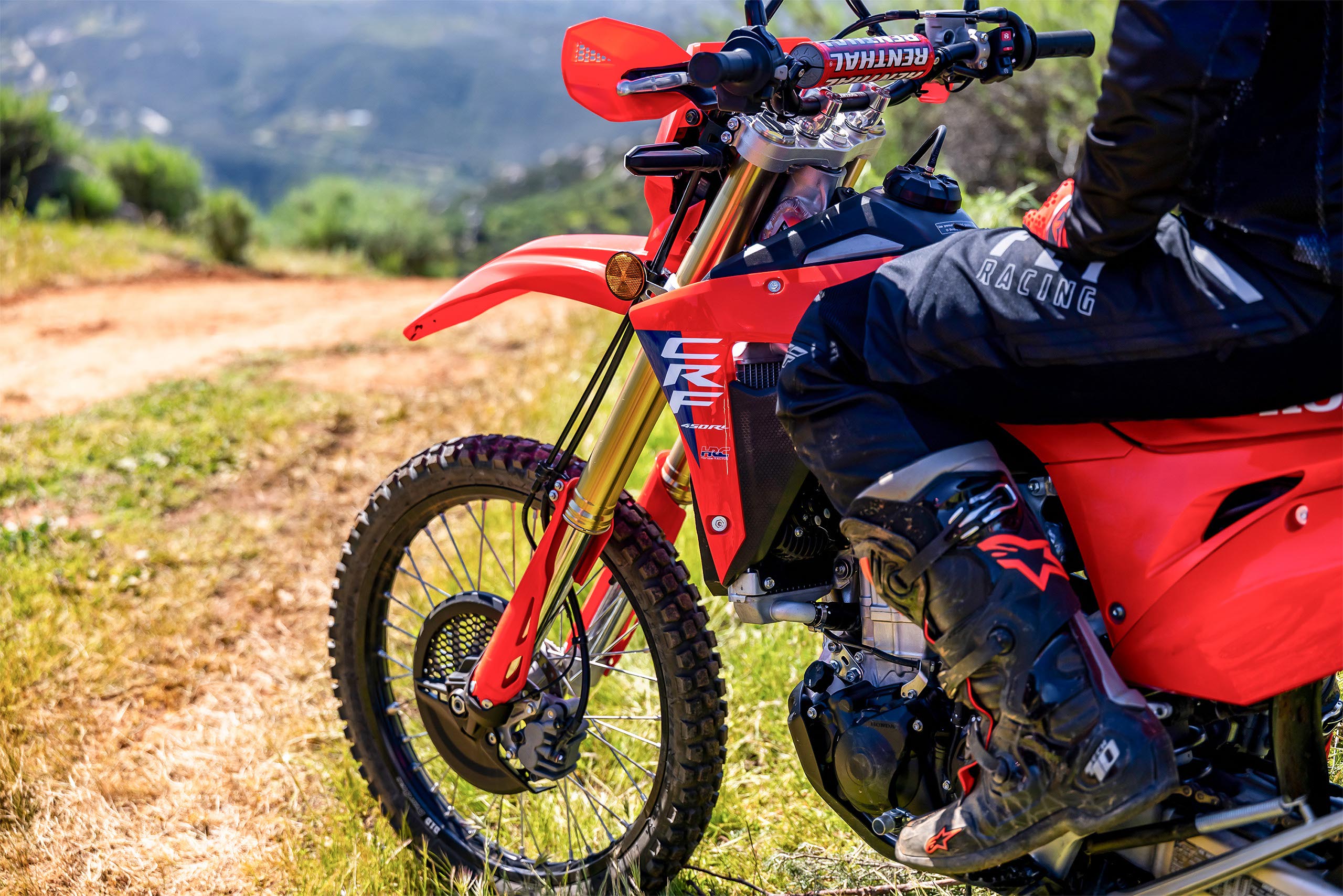 2025-crf450rl-gallery-05