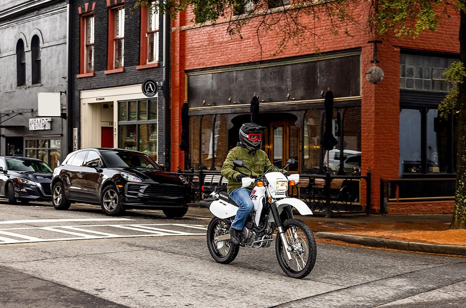 XR650L - Dual-Sport Motorcycle - Honda