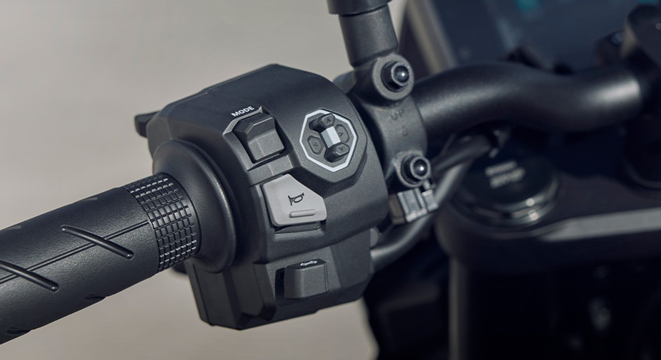 Throttle-by-wire and five ride modes