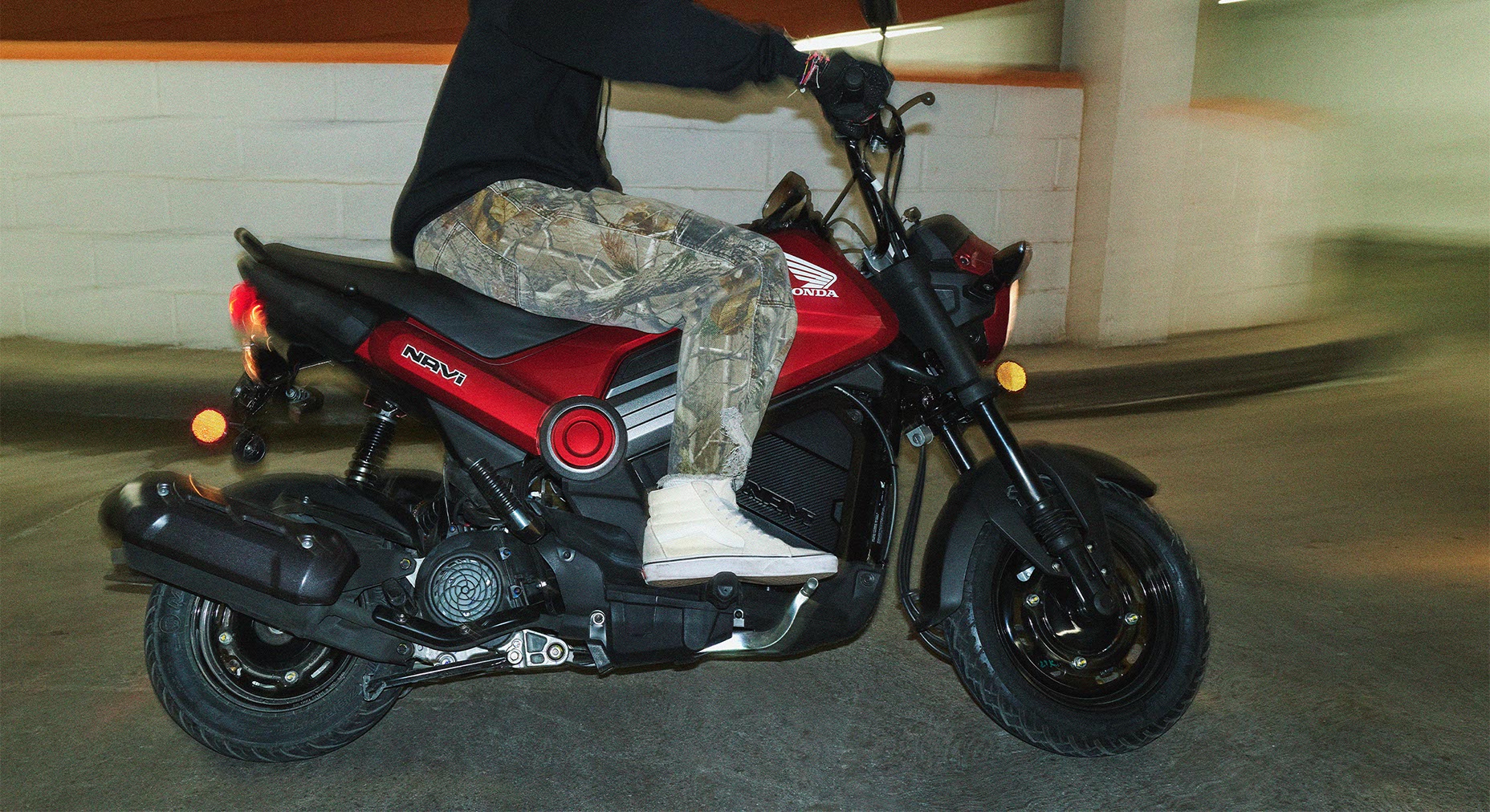 109cc single-cylinder engine