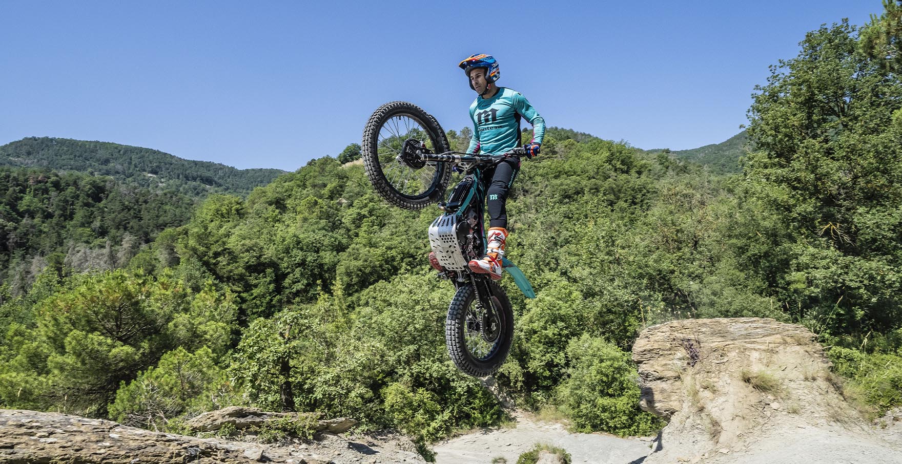 2026-Montesa-Cota-301RR-multi-next-step-1760x906