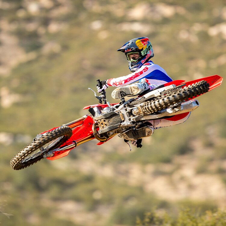 Supreme x 2025 honda crf250r