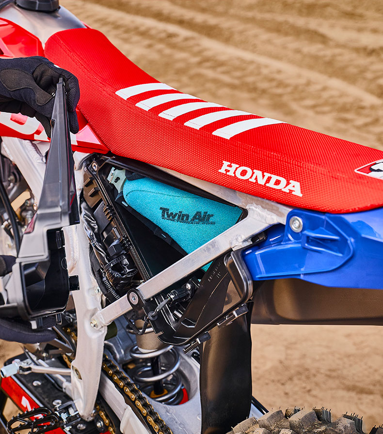2027-CRF250R-High-volume-airbox-and-air-cleaner