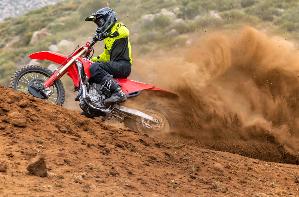 2024-crf450r-s-gallery-04-960x634