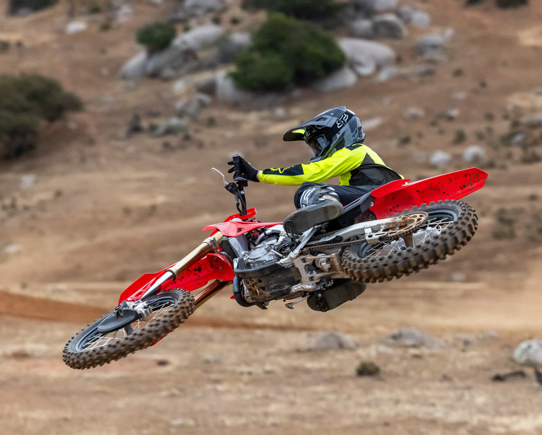 2024-crf450r-s-gallery-06-1886x1516
