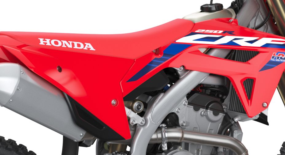Detailed bodywork mounting
